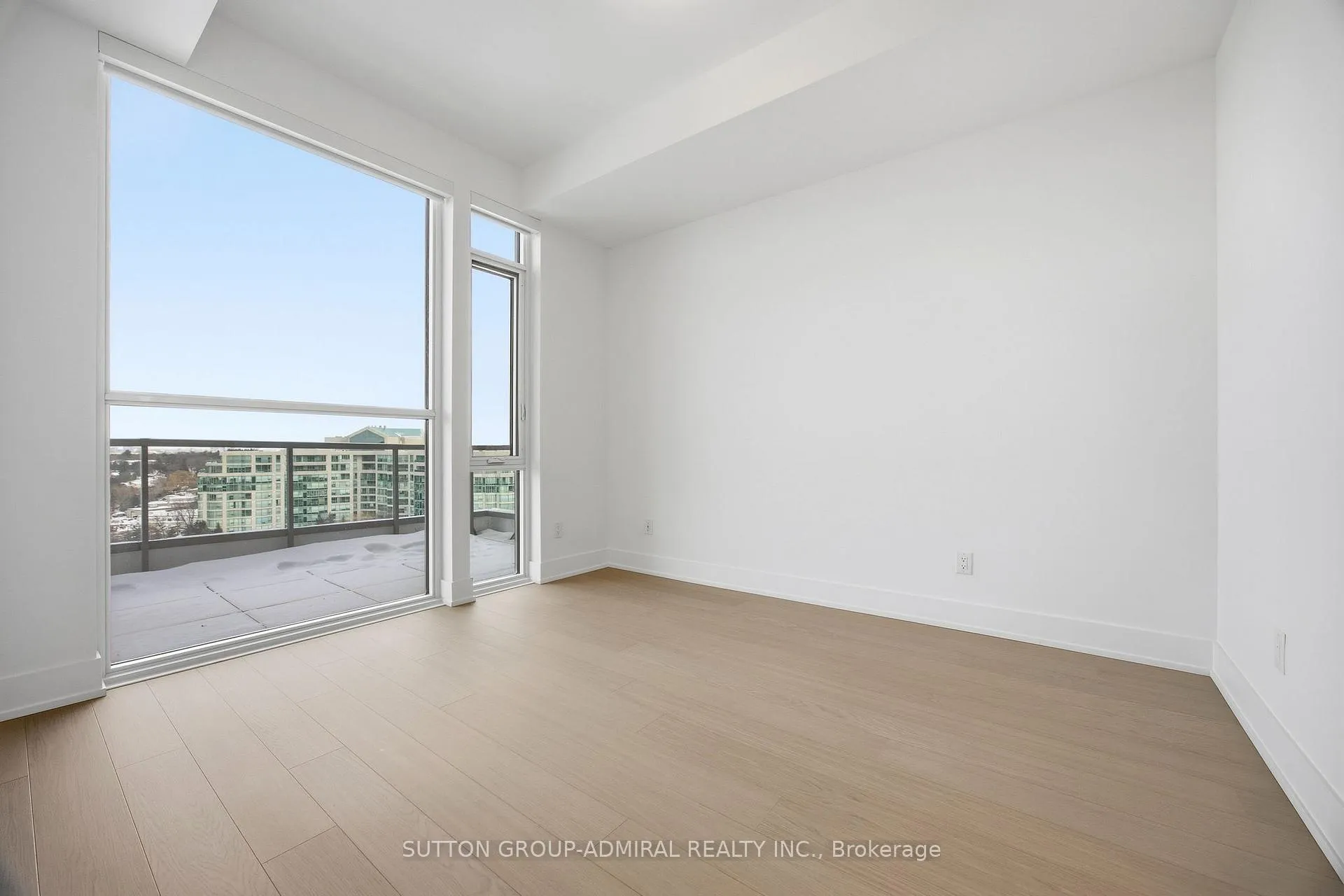 Photo 11 of Unit LPH16, 399 Royal Orchard Boulevard, Markham, Royal Orchard — HOMEH