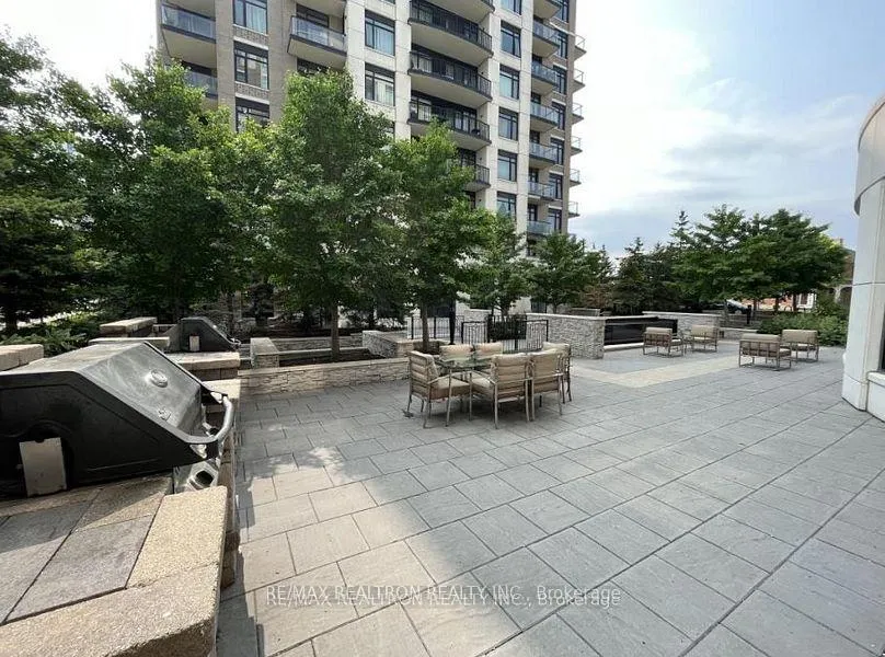 Photo 16 of Unit 801, 111 Upper Duke Crescent, Markham, Unionville — HOMEH