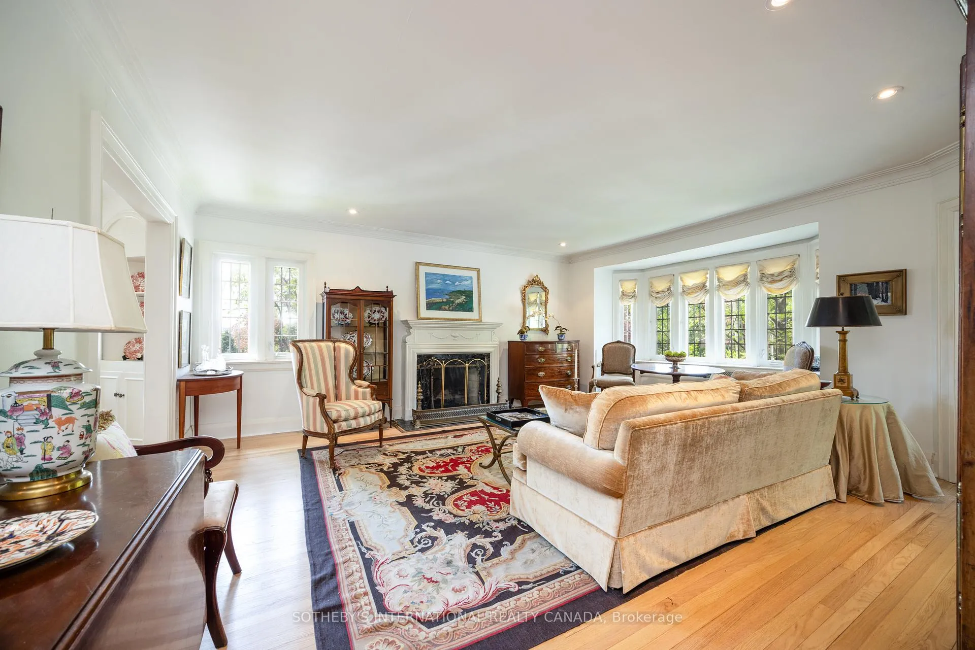 Photo 20 of Unit Main Flr, 18 College View Avenue, Toronto, Yonge-Eglinton — HOMEH
