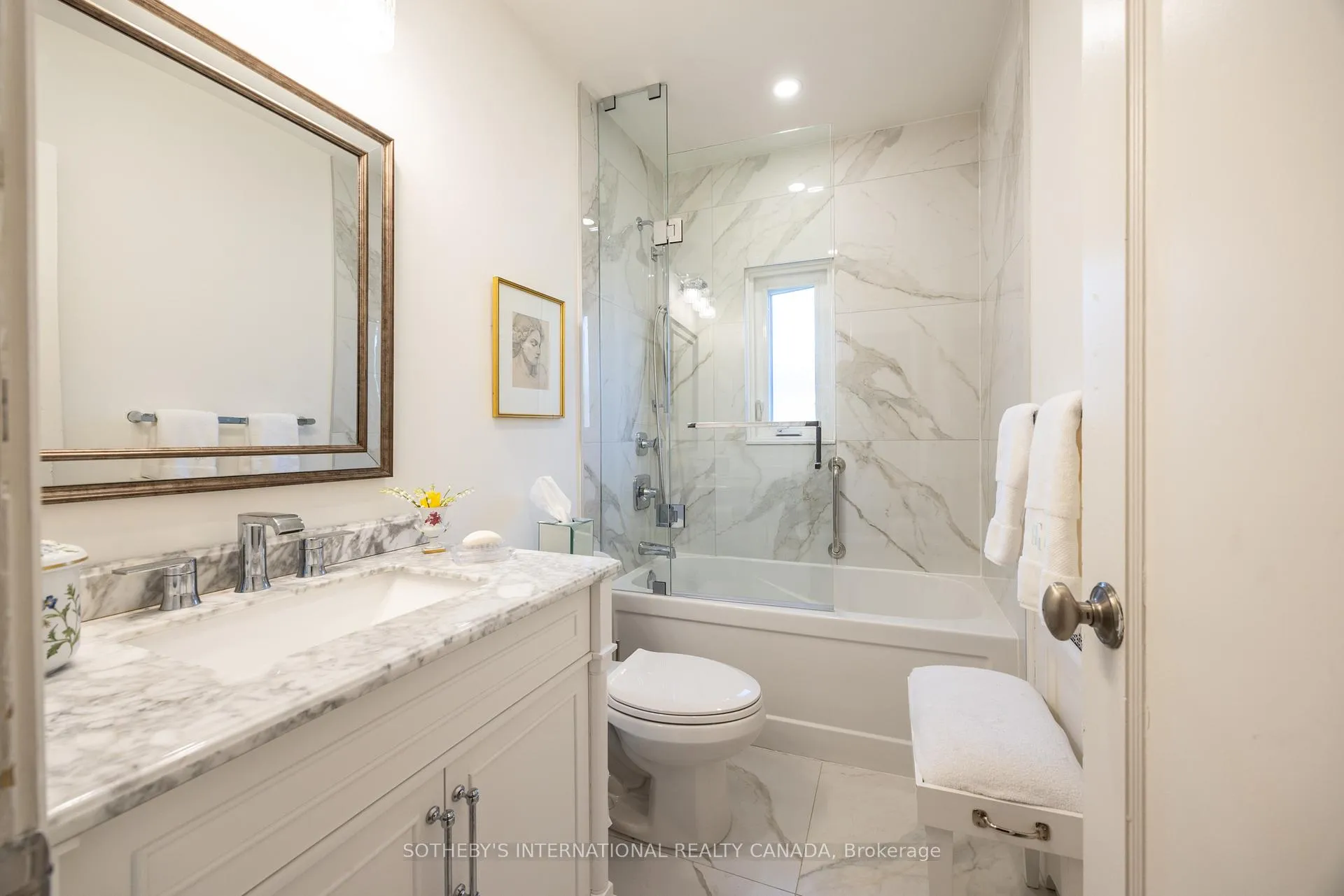 Photo 33 of Unit Main Flr, 18 College View Avenue, Toronto, Yonge-Eglinton — HOMEH