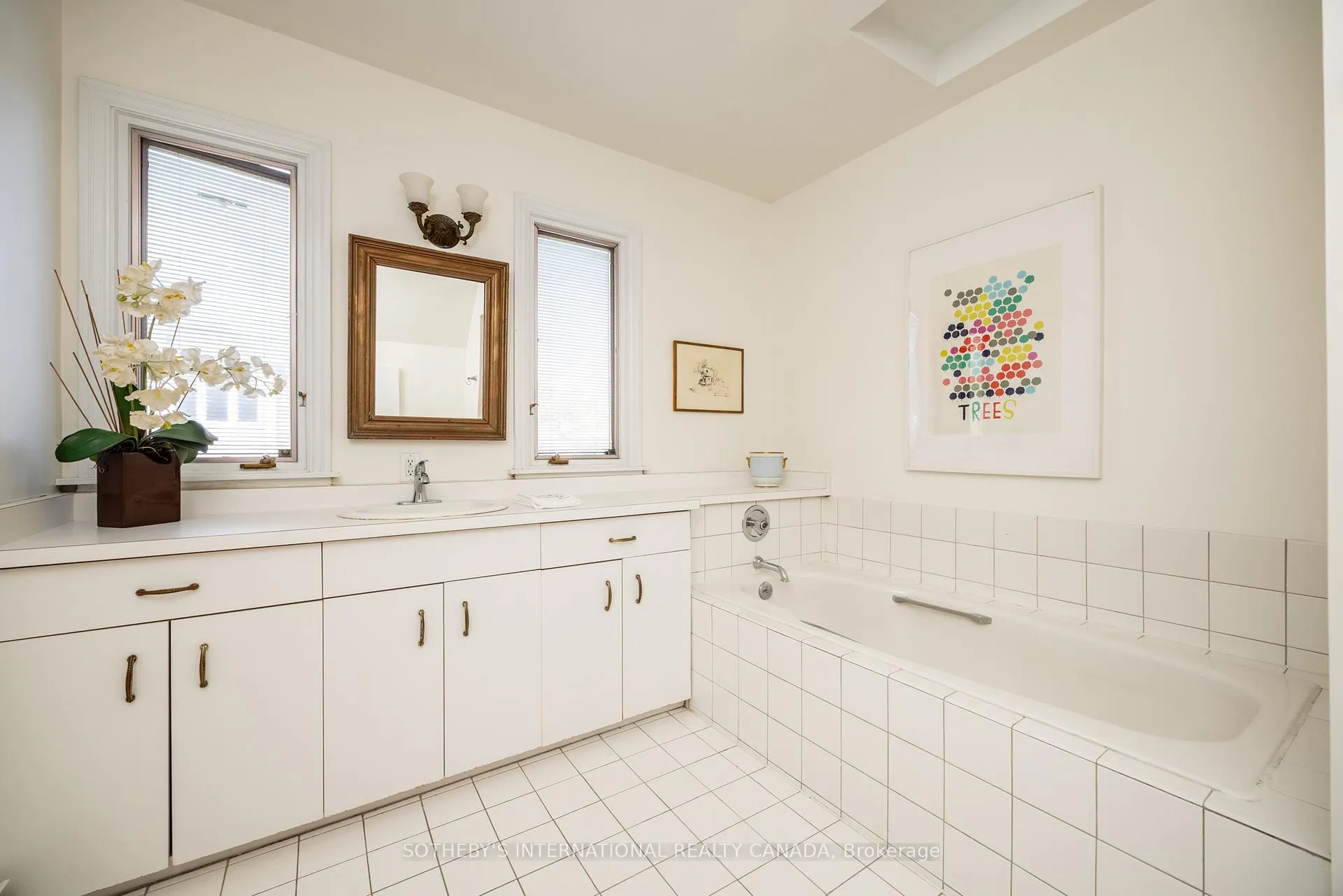 Photo 39 of Unit Main Flr, 18 College View Avenue, Toronto, Yonge-Eglinton — HOMEH
