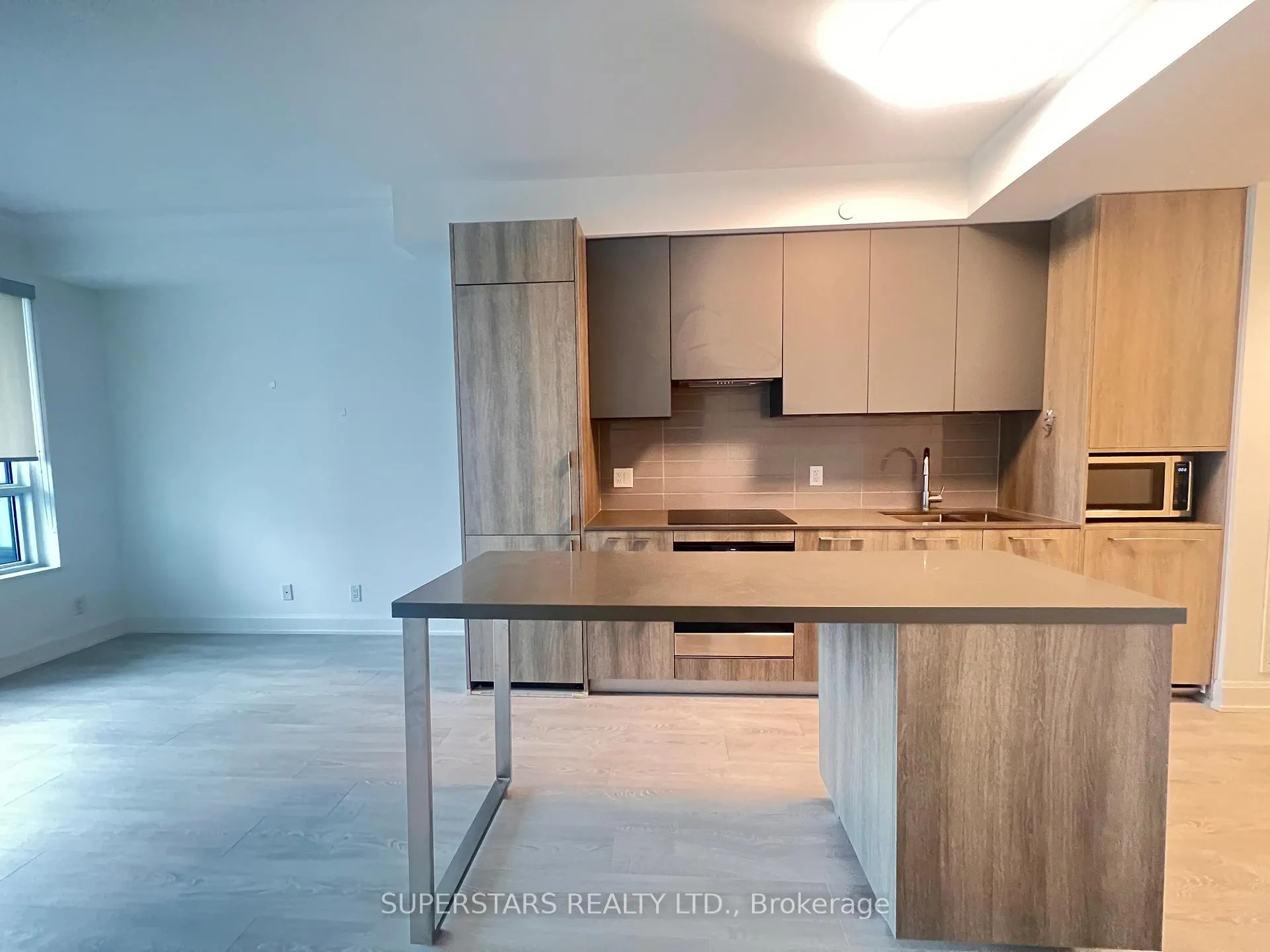 Photo 3 of Unit 2211, 8 Water Walk Drive, Markham, Unionville — HOMEH