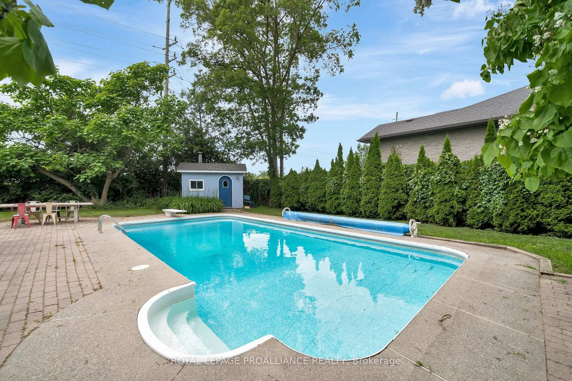 Photo 44 of 27 Forest Hill Crescent, Belleville, Belleville Ward — HOMEH
