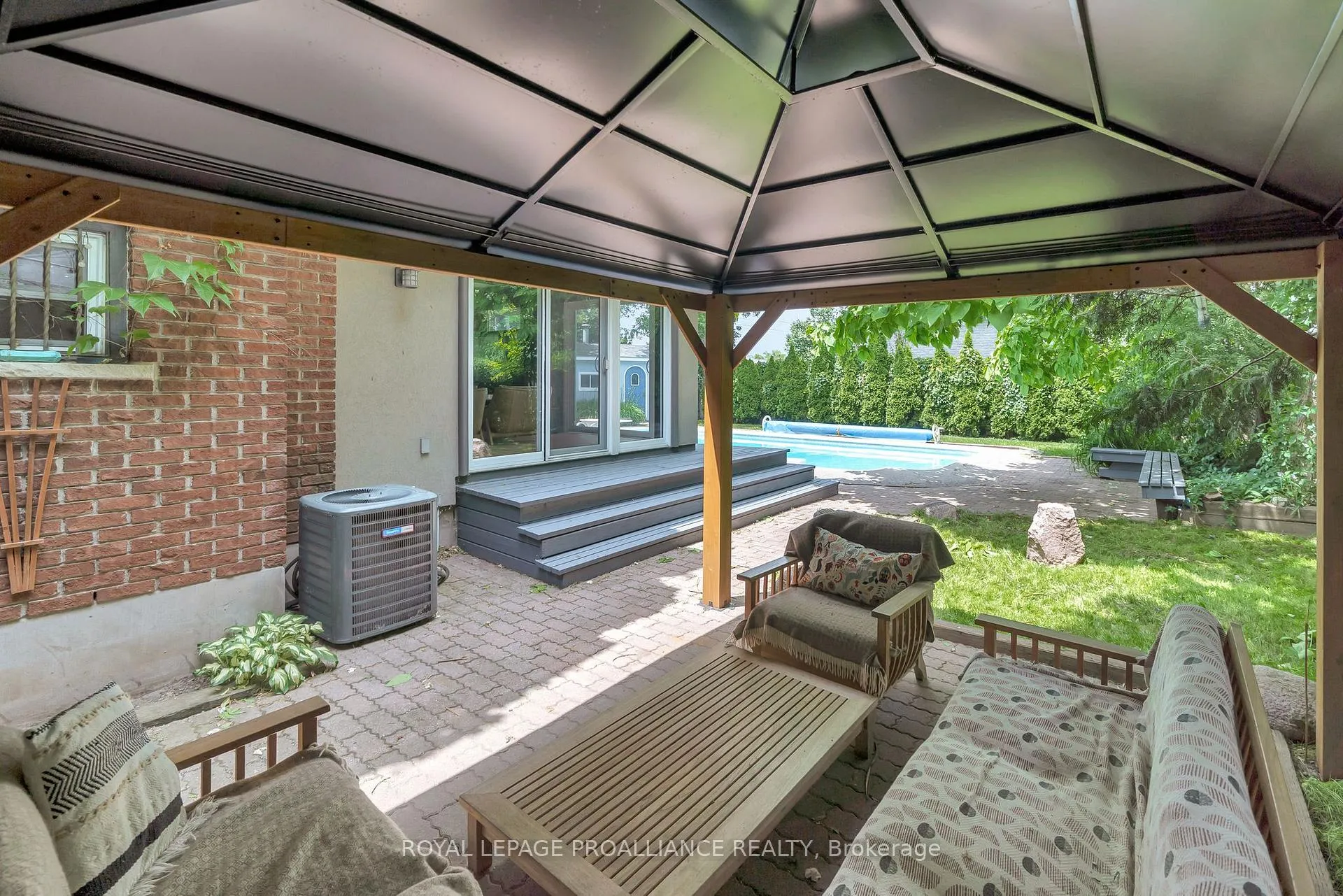 Photo 47 of 27 Forest Hill Crescent, Belleville, Belleville Ward — HOMEH