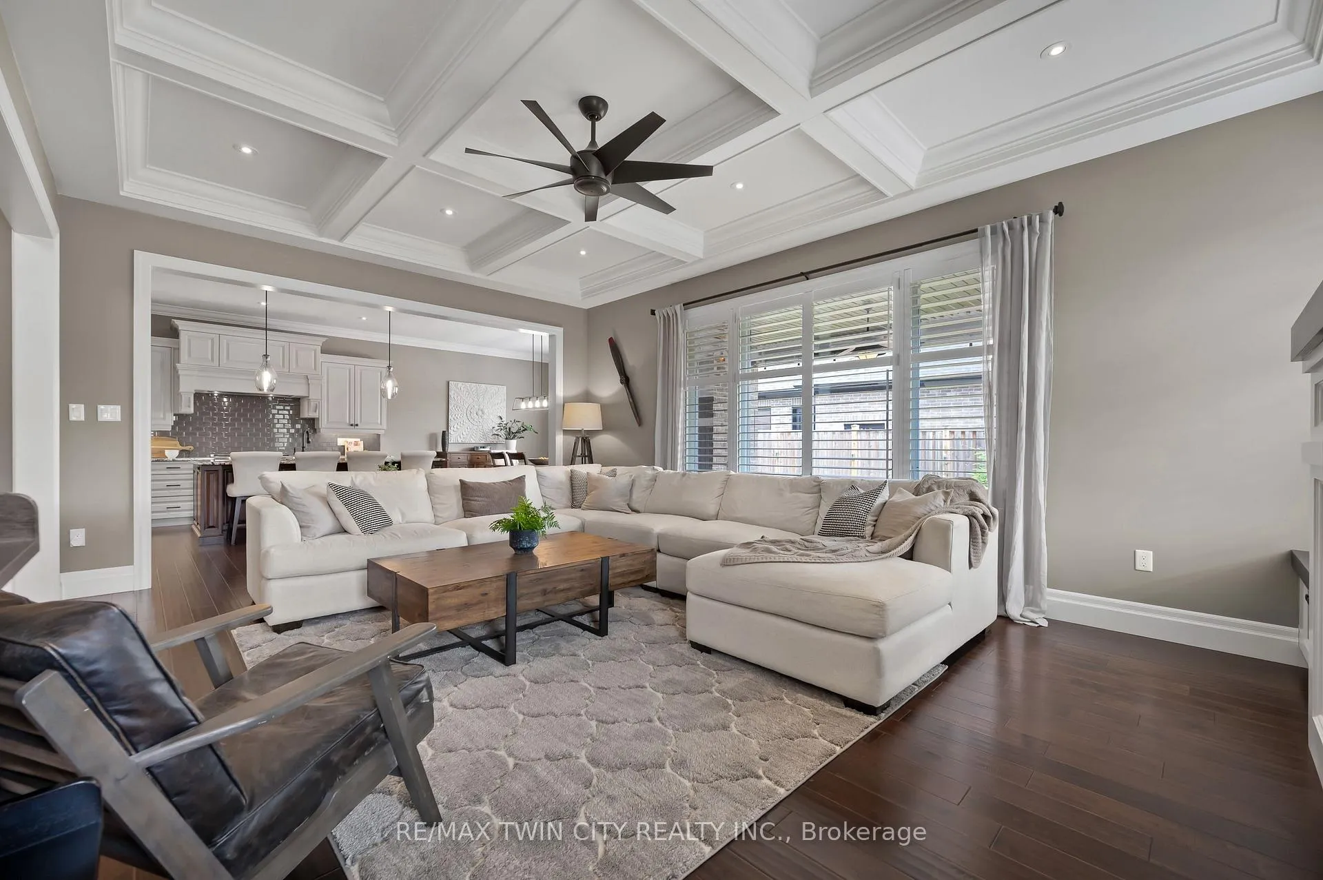 Photo 12 of 546 Manor Ridge Crescent, Waterloo — HOMEH