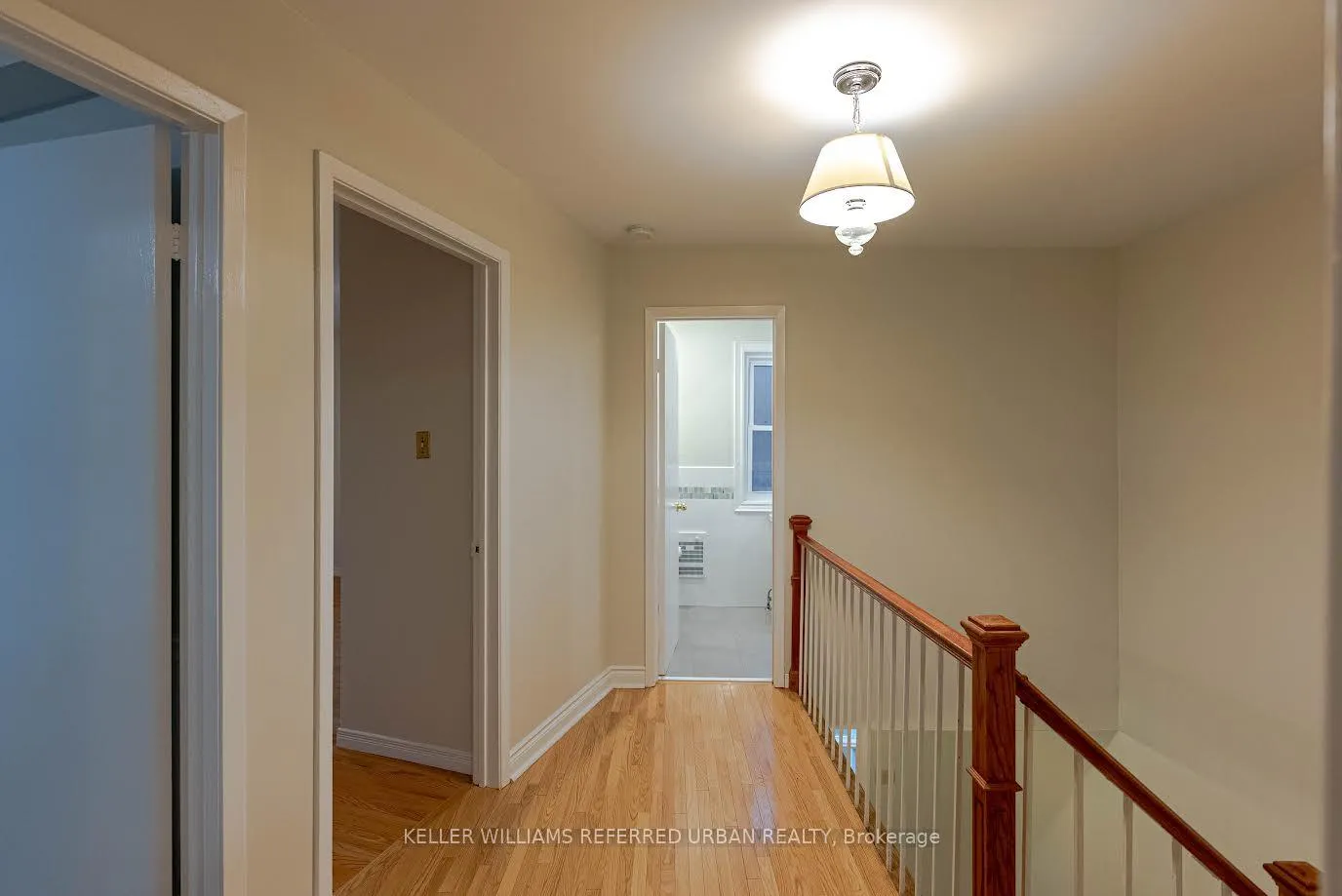 Photo 7 of 37 Harris Way, Markham, Aileen-Willowbrook — HOMEH