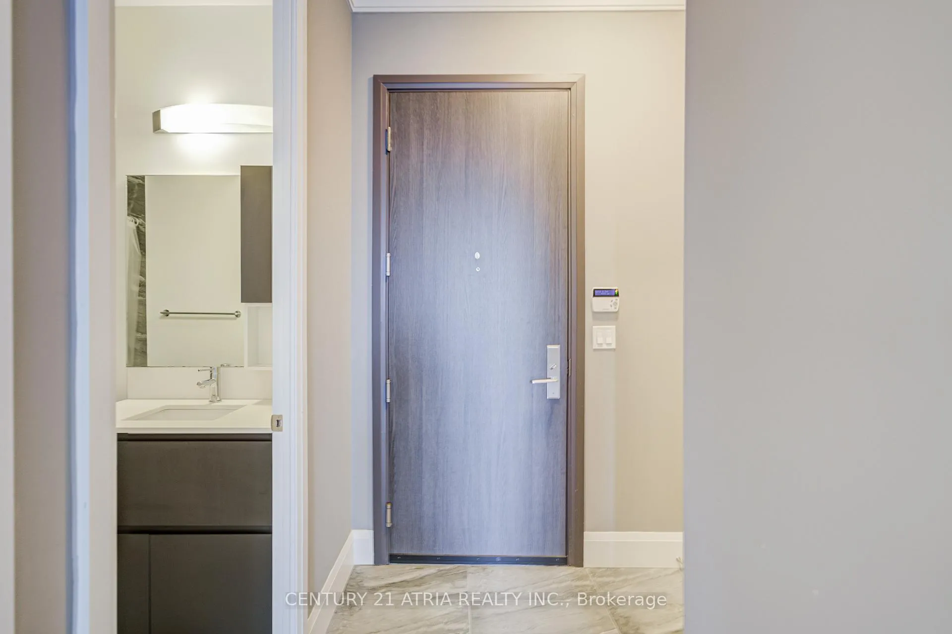 Photo 3 of Unit PH05, 25 Water Walk Drive, Markham, Unionville — HOMEH