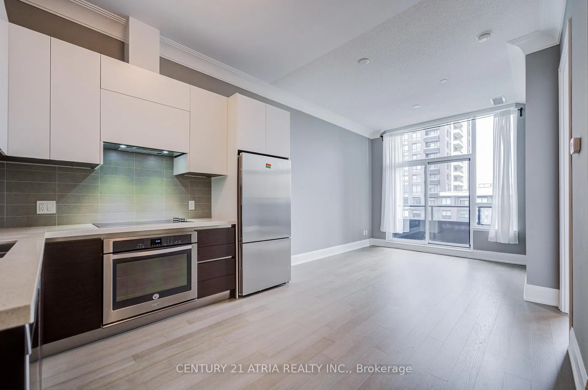 Photo 9 of Unit PH05, 25 Water Walk Drive, Markham, Unionville — HOMEH