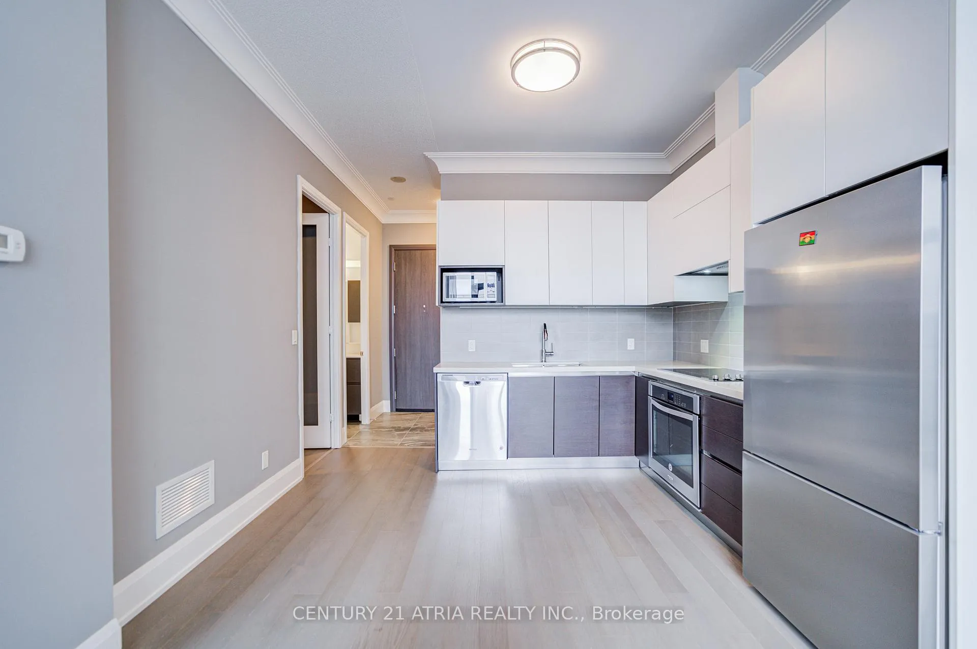 Photo 11 of Unit PH05, 25 Water Walk Drive, Markham, Unionville — HOMEH