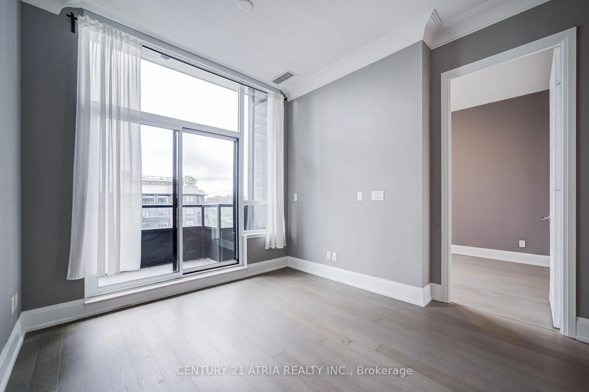 Photo 13 of Unit PH05, 25 Water Walk Drive, Markham, Unionville — HOMEH