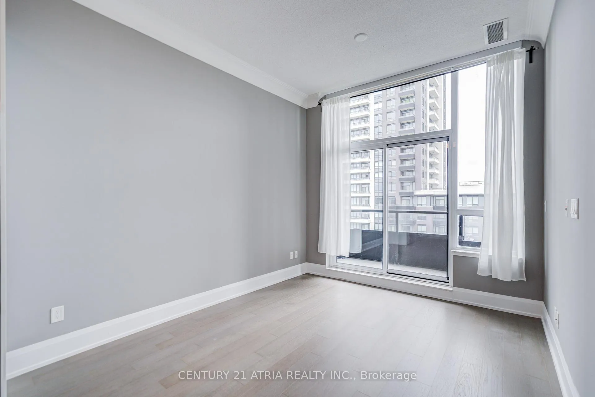 Photo 15 of Unit PH05, 25 Water Walk Drive, Markham, Unionville — HOMEH