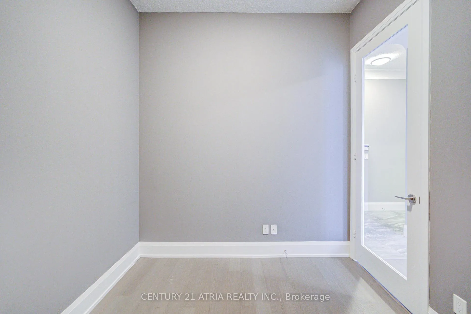 Photo 24 of Unit PH05, 25 Water Walk Drive, Markham, Unionville — HOMEH