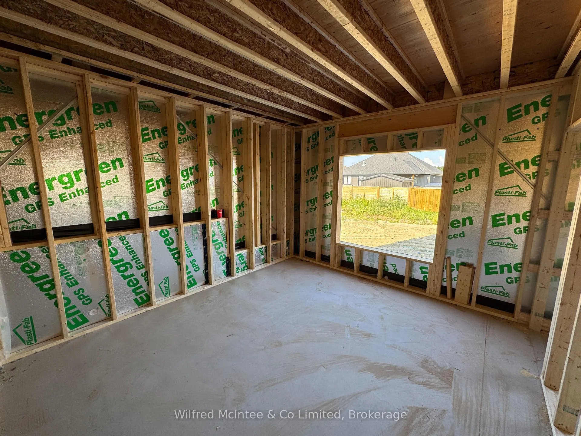 Photo 11 of 212 Devinwood Avenue, Brockton — HOMEH