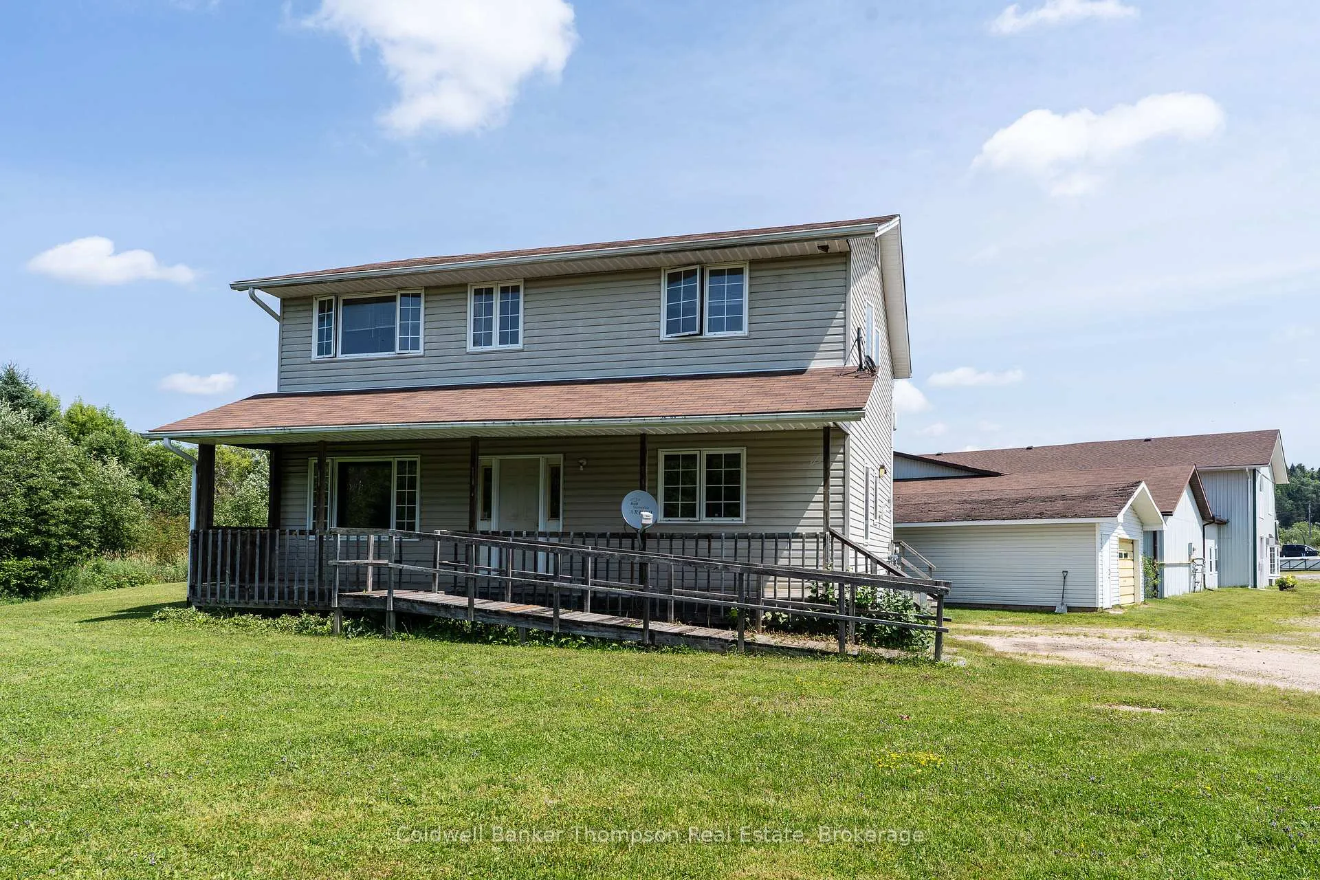 Photo 3 of 565 High Street, Burk's Falls — HOMEH