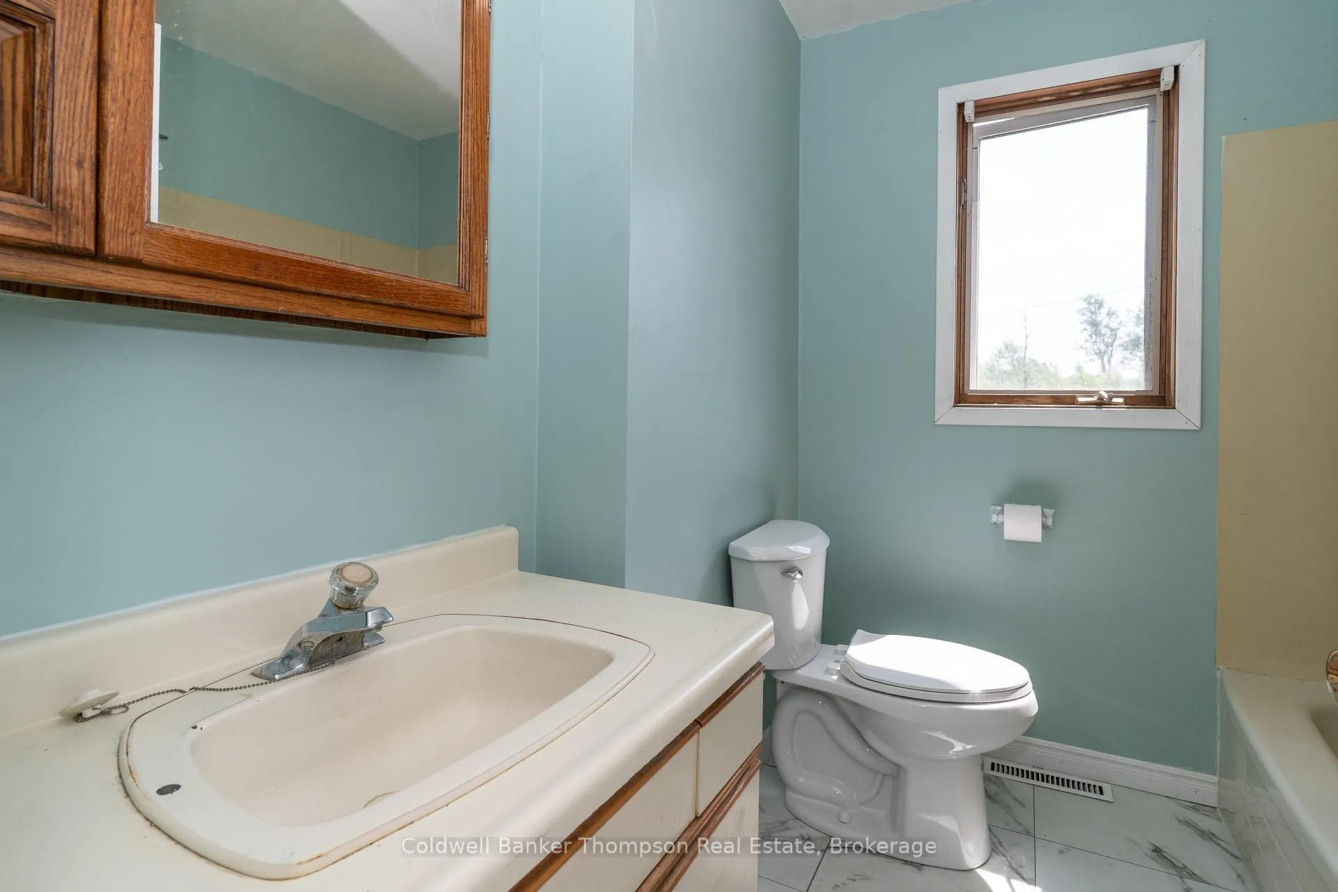 Photo 18 of 565 High Street, Burk's Falls — HOMEH