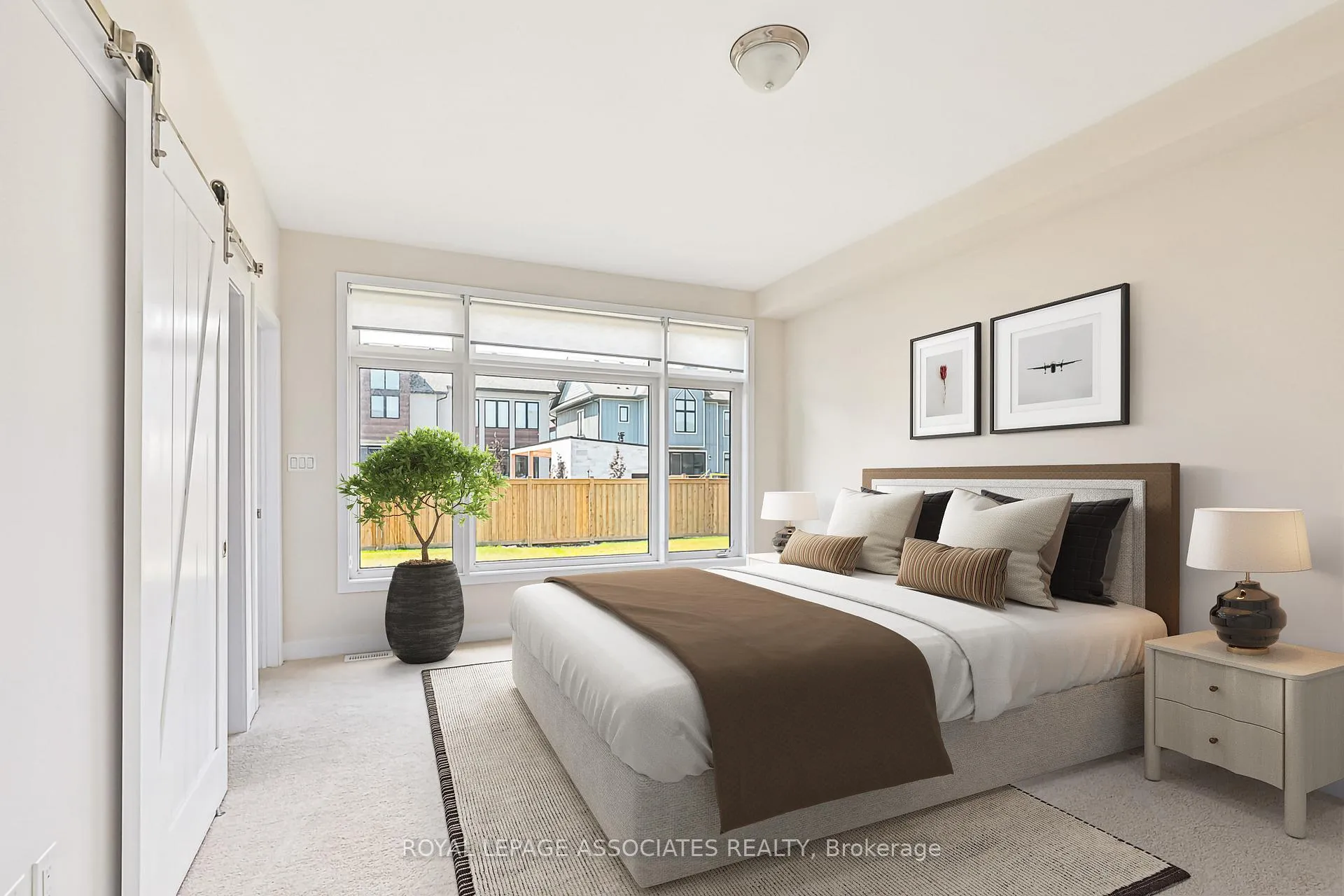 Photo 10 of 111 Cattail Crescent, Blue Mountains — HOMEH
