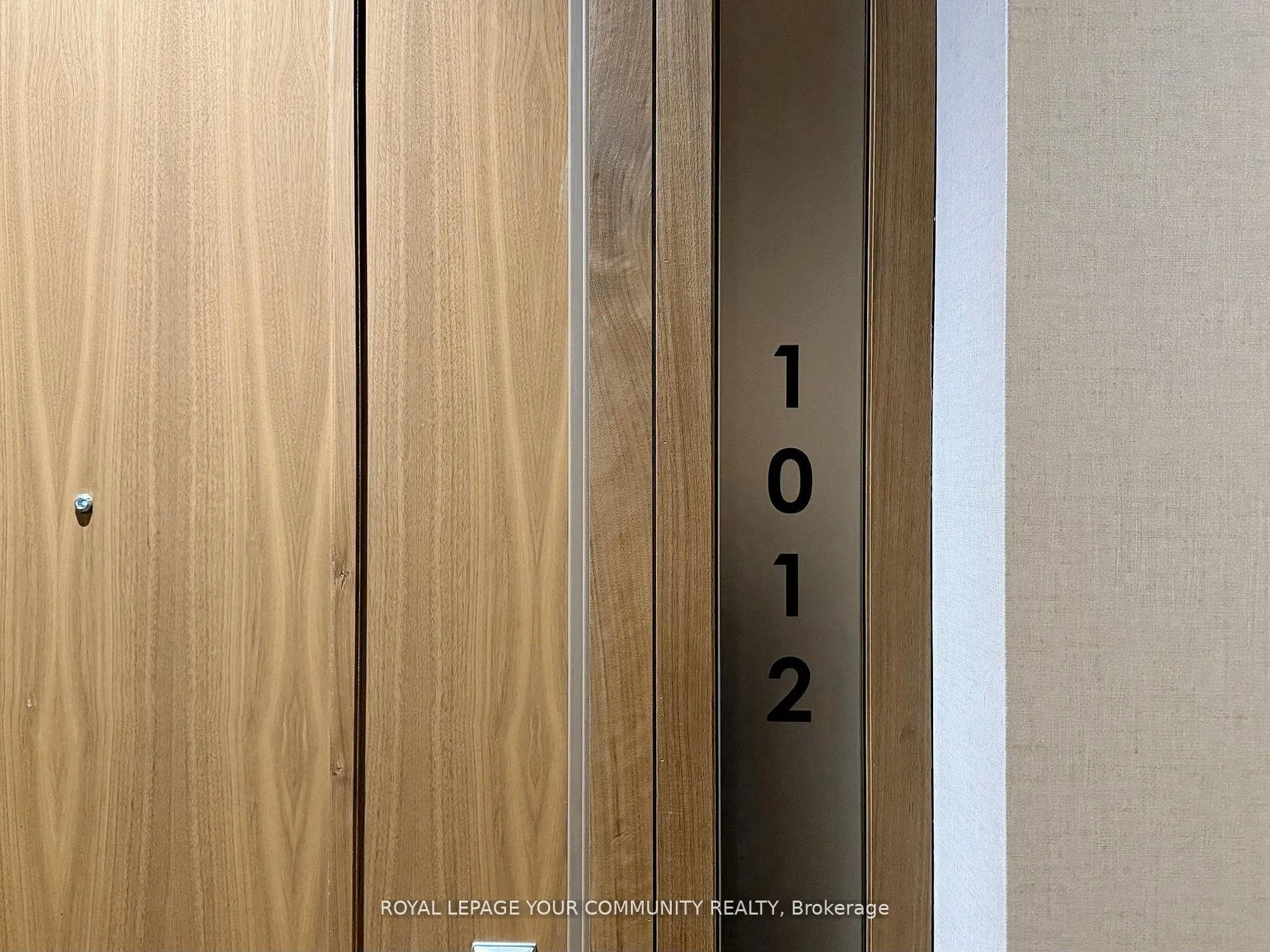 Photo 4 of Unit 1012, 15 Stollery Pond Crescent, Markham, Angus Glen — HOMEH