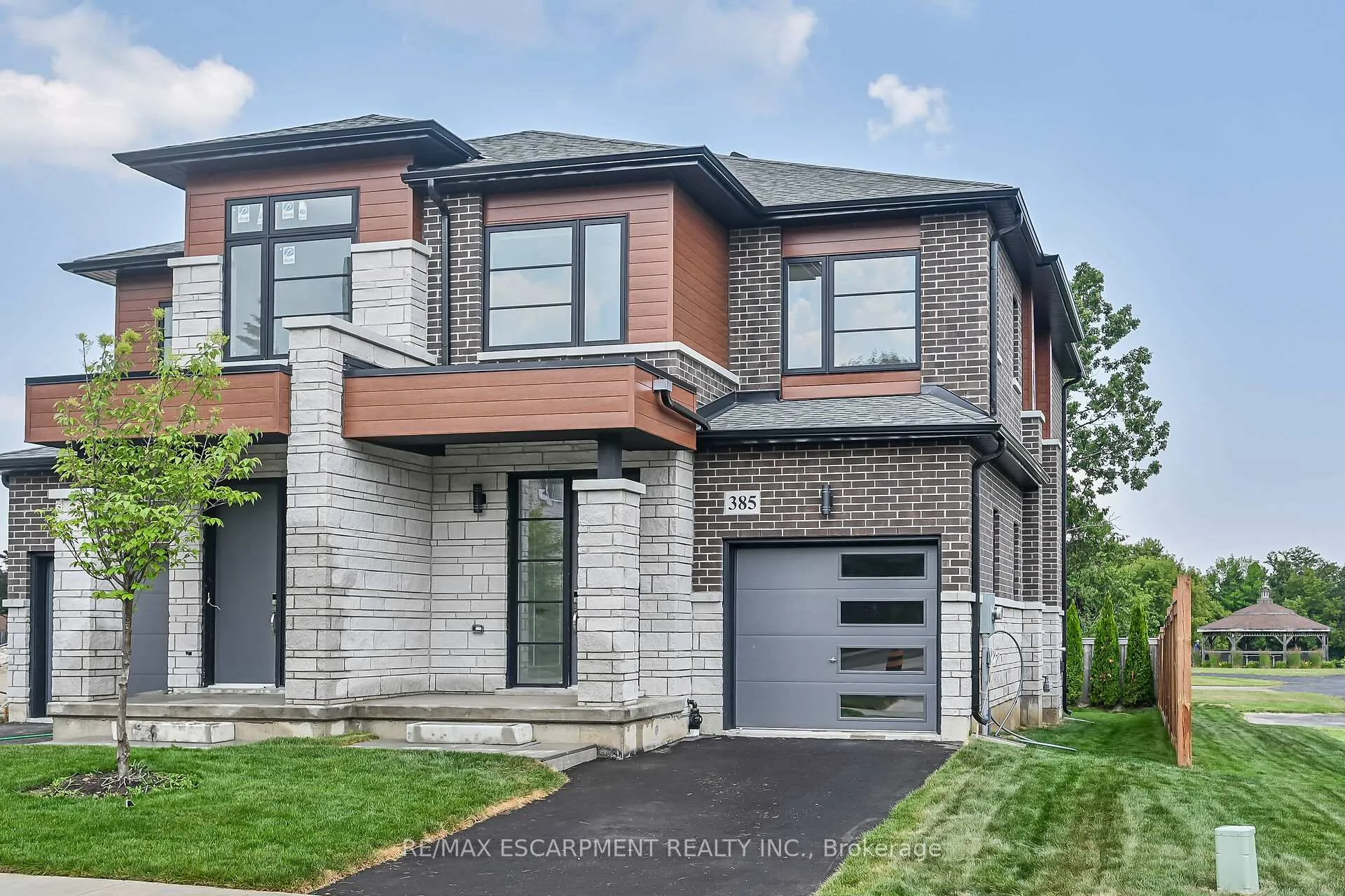 Photo 1 of 385 Limeridge Road E, Hamilton, Bruleville — HOMEH