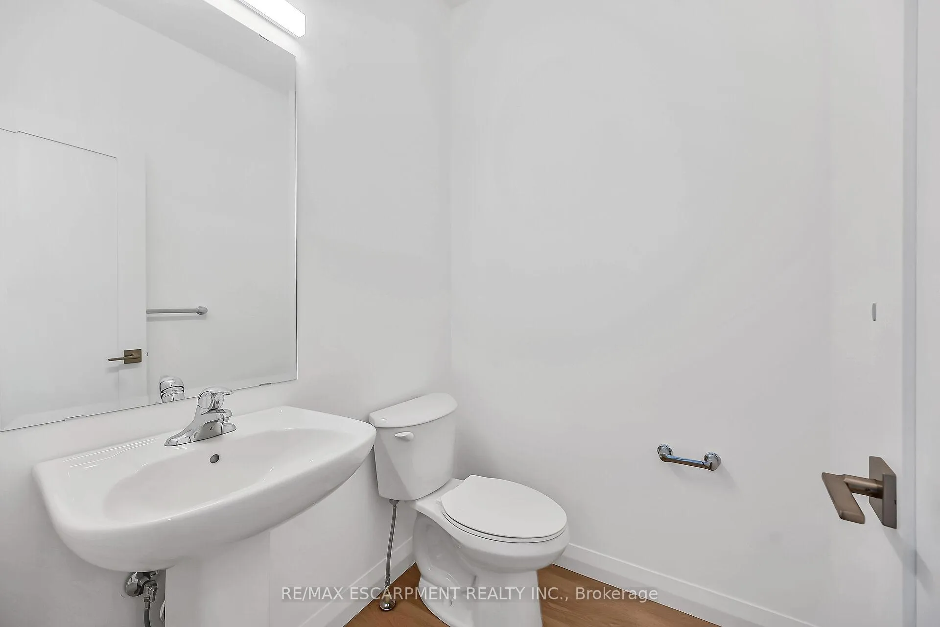 Photo 9 of 385 Limeridge Road E, Hamilton, Bruleville — HOMEH