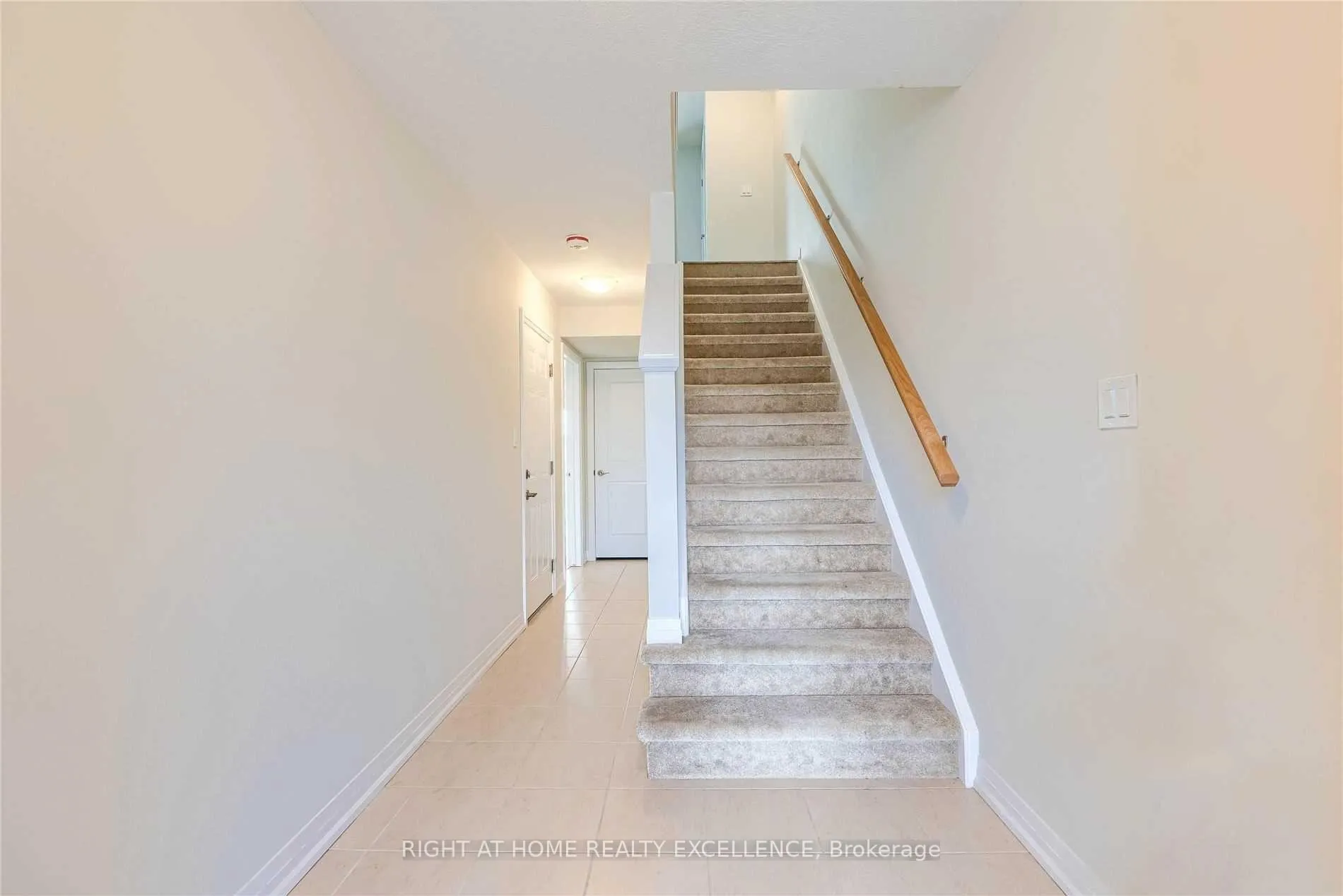 Photo 4 of 128 Ian Ormston Drive, Kitchener, Doon South — HOMEH