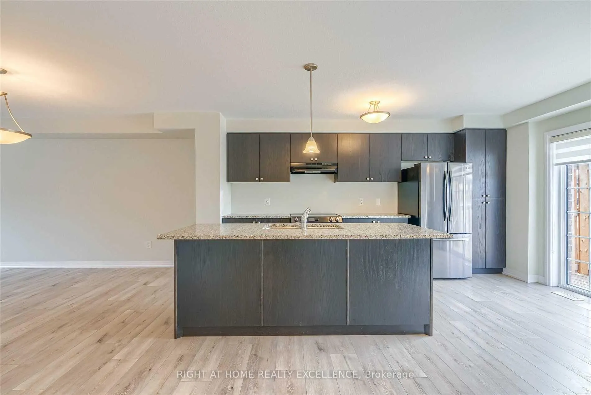 Photo 6 of 128 Ian Ormston Drive, Kitchener, Doon South — HOMEH