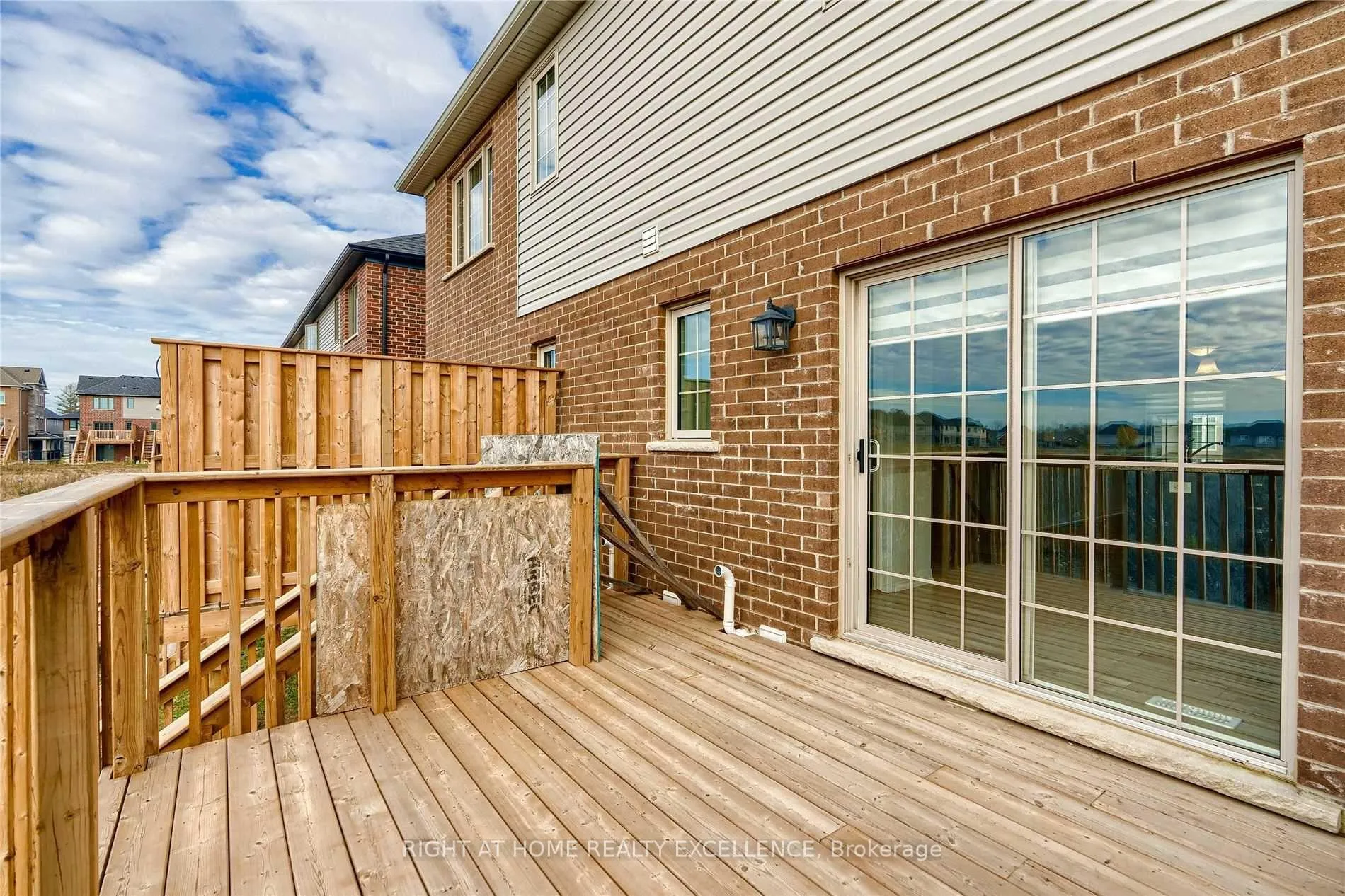 Photo 22 of 128 Ian Ormston Drive, Kitchener, Doon South — HOMEH