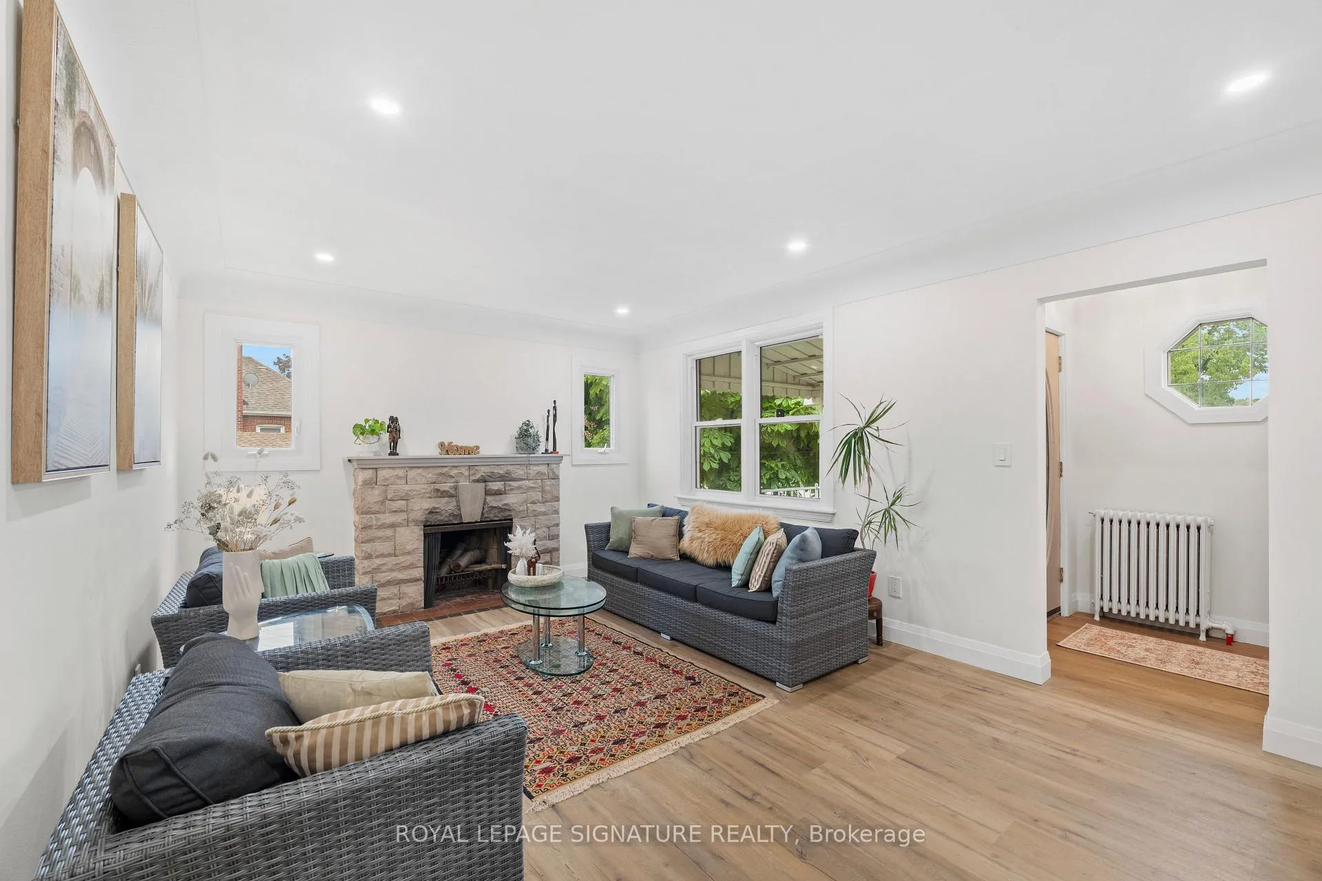 Photo 4 of 87A Barons Avenue S, Hamilton, Bartonville — HOMEH