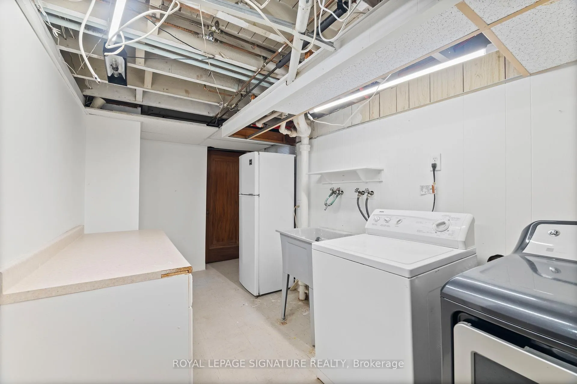 Photo 19 of 87A Barons Avenue S, Hamilton, Bartonville — HOMEH