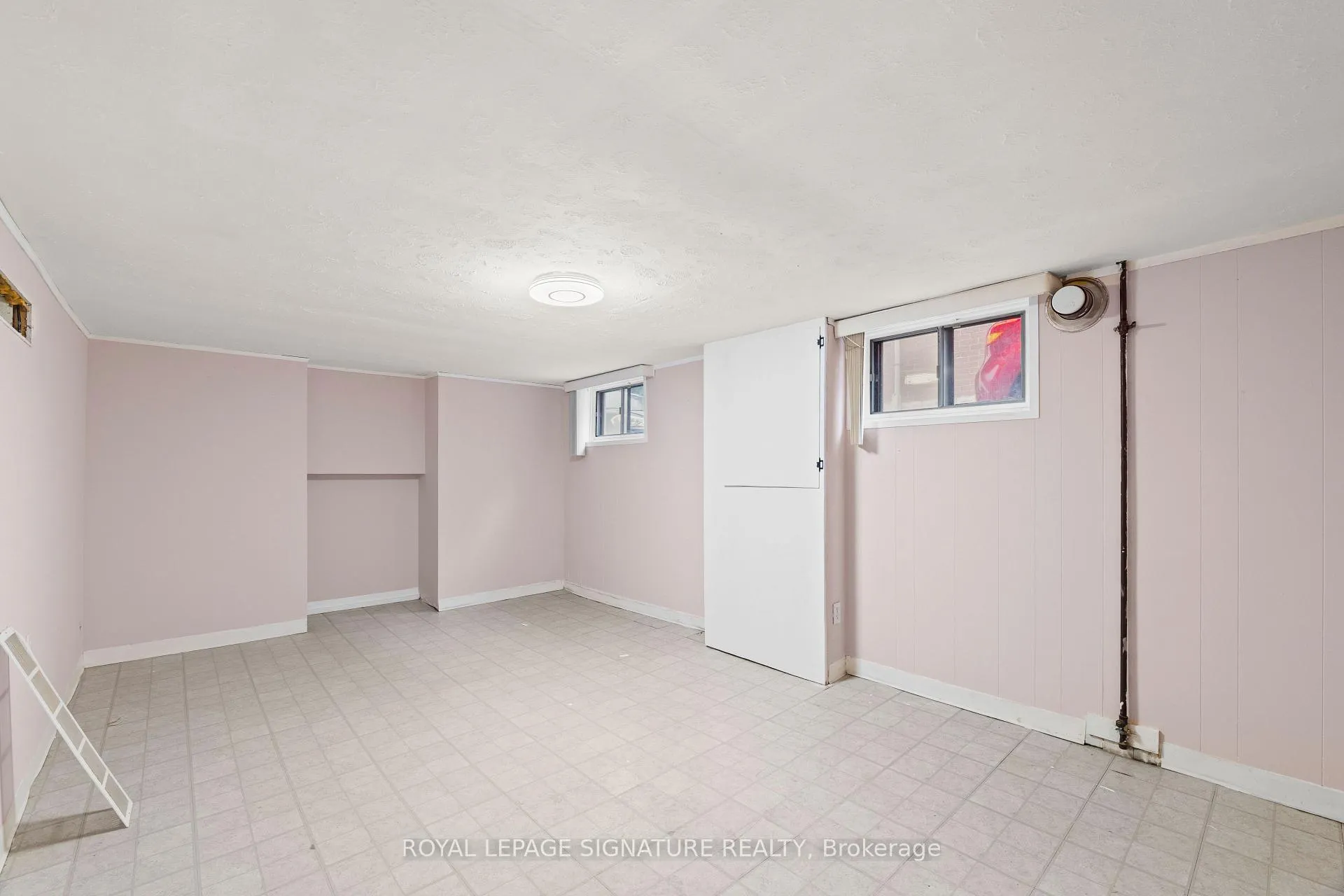Photo 22 of 87A Barons Avenue S, Hamilton, Bartonville — HOMEH