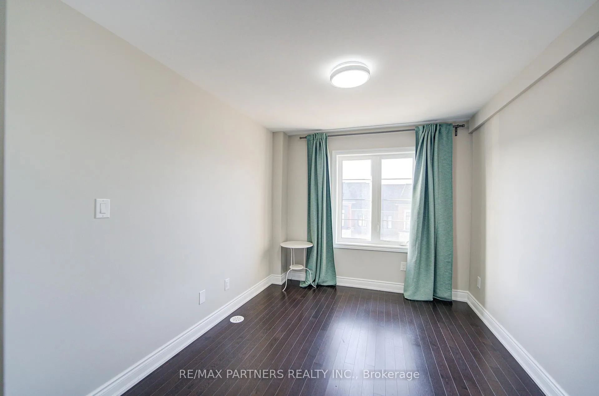 Photo 17 of 107 Lichfield Road, Markham, Unionville — HOMEH