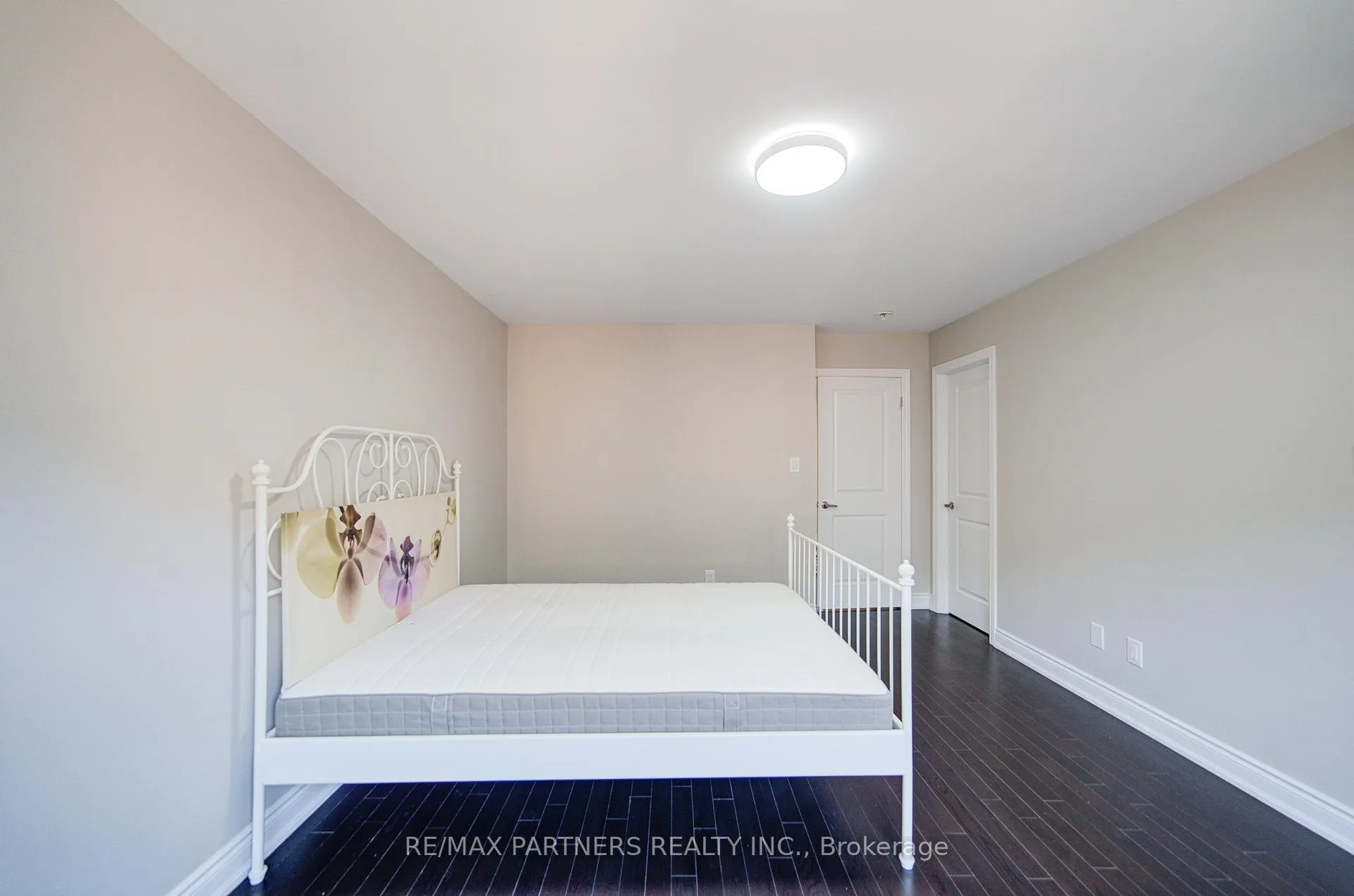 Photo 22 of 107 Lichfield Road, Markham, Unionville — HOMEH