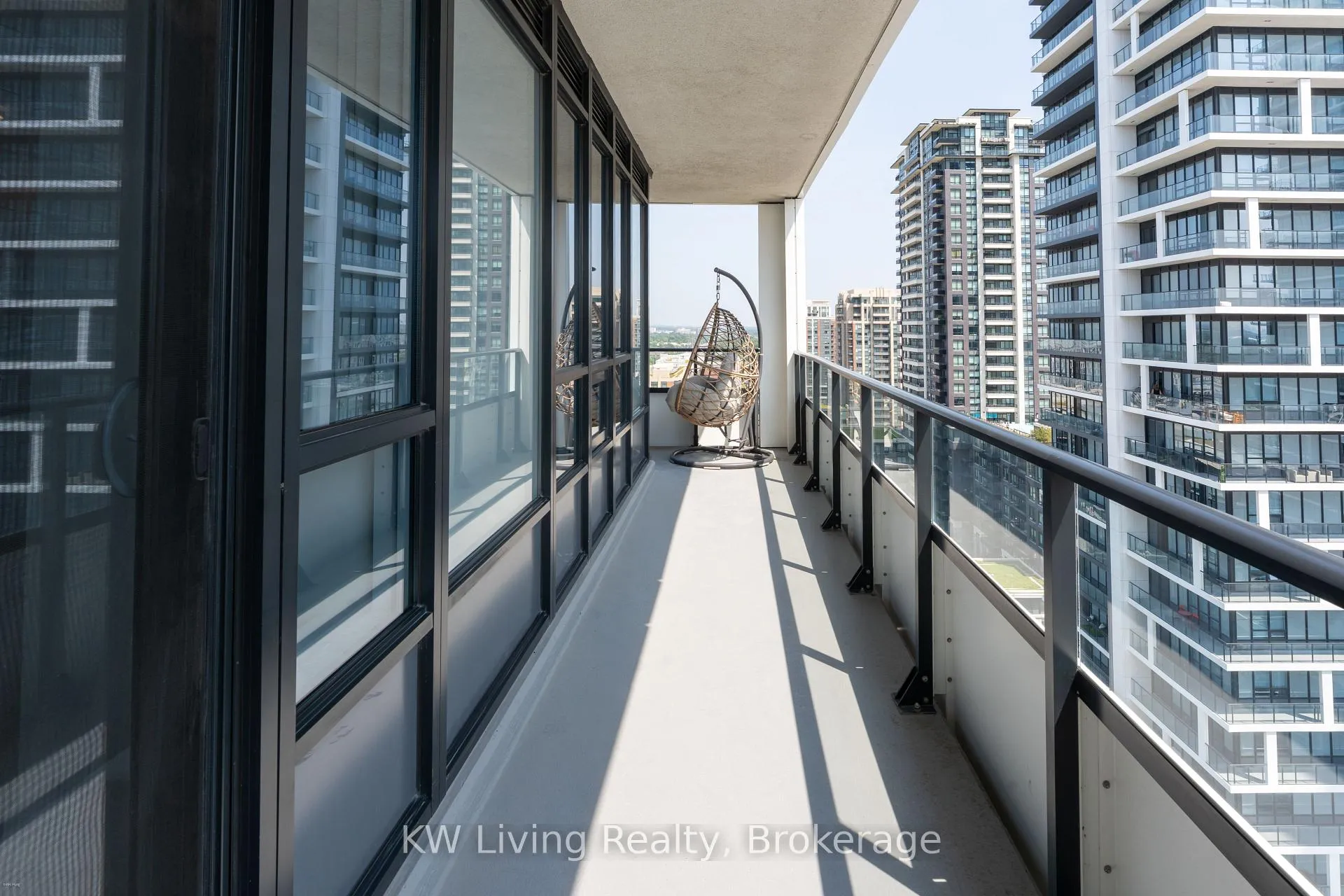 Photo 19 of Unit 1801, 38 Water Walk Drive, Markham, Unionville — HOMEH