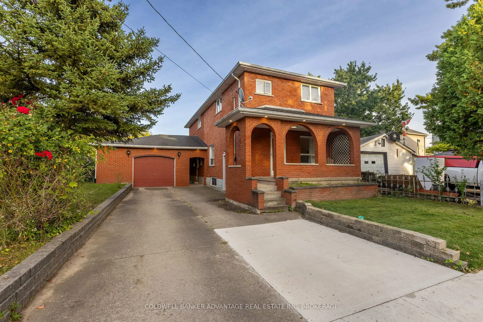Photo 1 of 110 Garner Avenue, Welland, Lincoln/Crowland — HOMEH