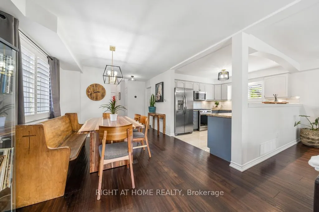 Photo 20 of 12 Valridge Court, Hamilton, Ancaster — HOMEH