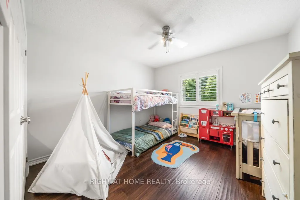 Photo 27 of 12 Valridge Court, Hamilton, Ancaster — HOMEH