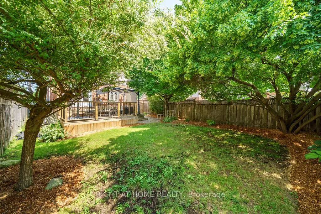 Photo 41 of 12 Valridge Court, Hamilton, Ancaster — HOMEH
