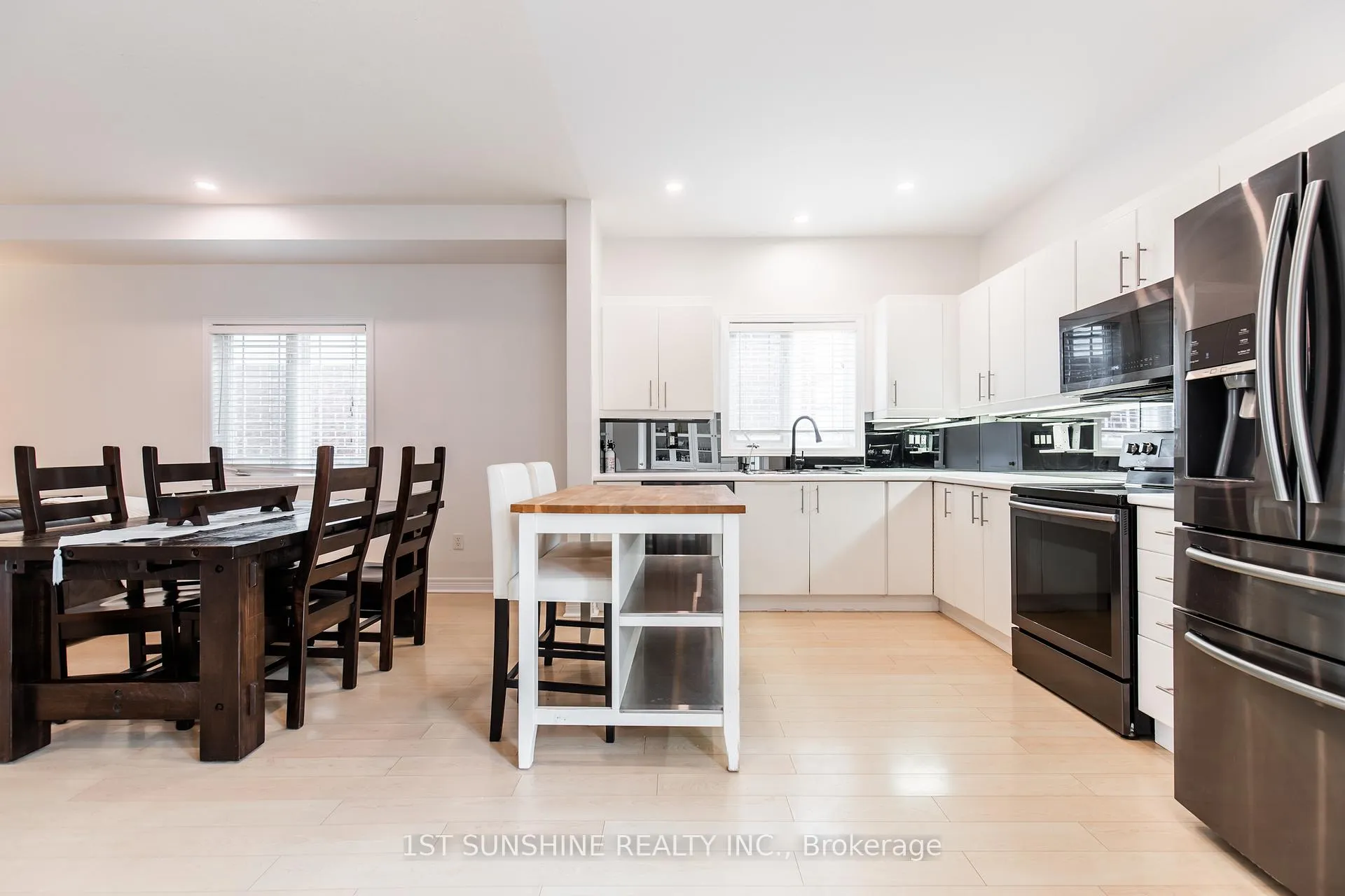 Photo 13 of 233 Springvalley Crescent, Hamilton, Gourley — HOMEH