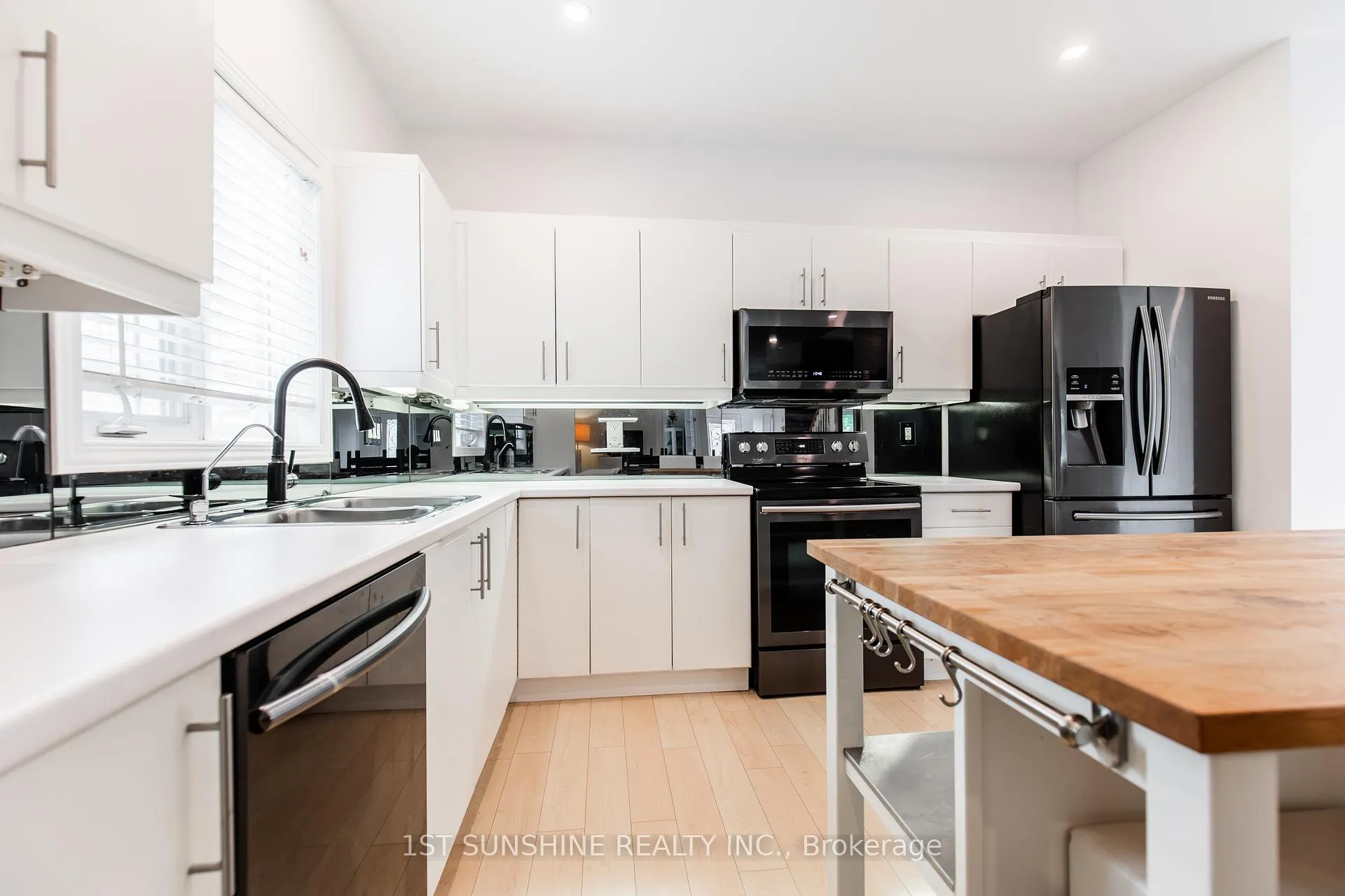 Photo 15 of 233 Springvalley Crescent, Hamilton, Gourley — HOMEH