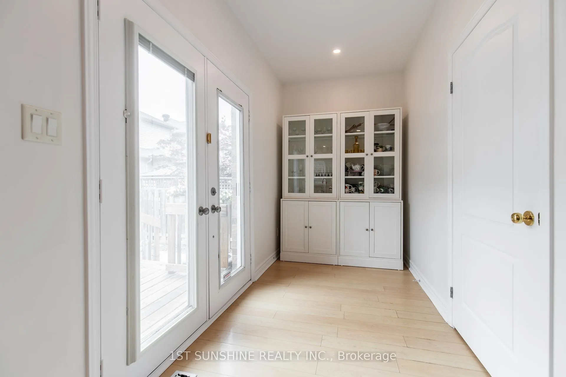 Photo 18 of 233 Springvalley Crescent, Hamilton, Gourley — HOMEH
