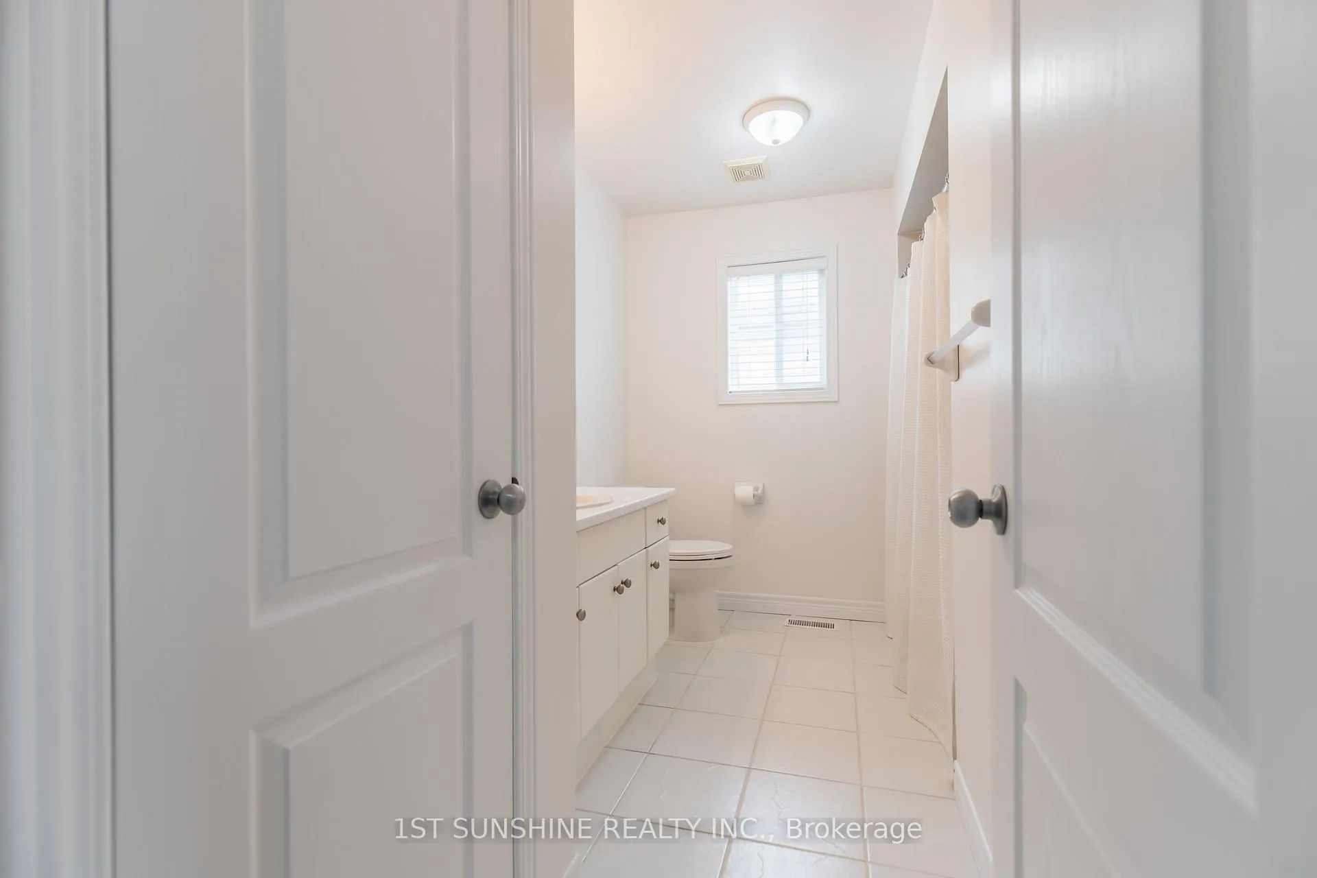 Photo 26 of 233 Springvalley Crescent, Hamilton, Gourley — HOMEH