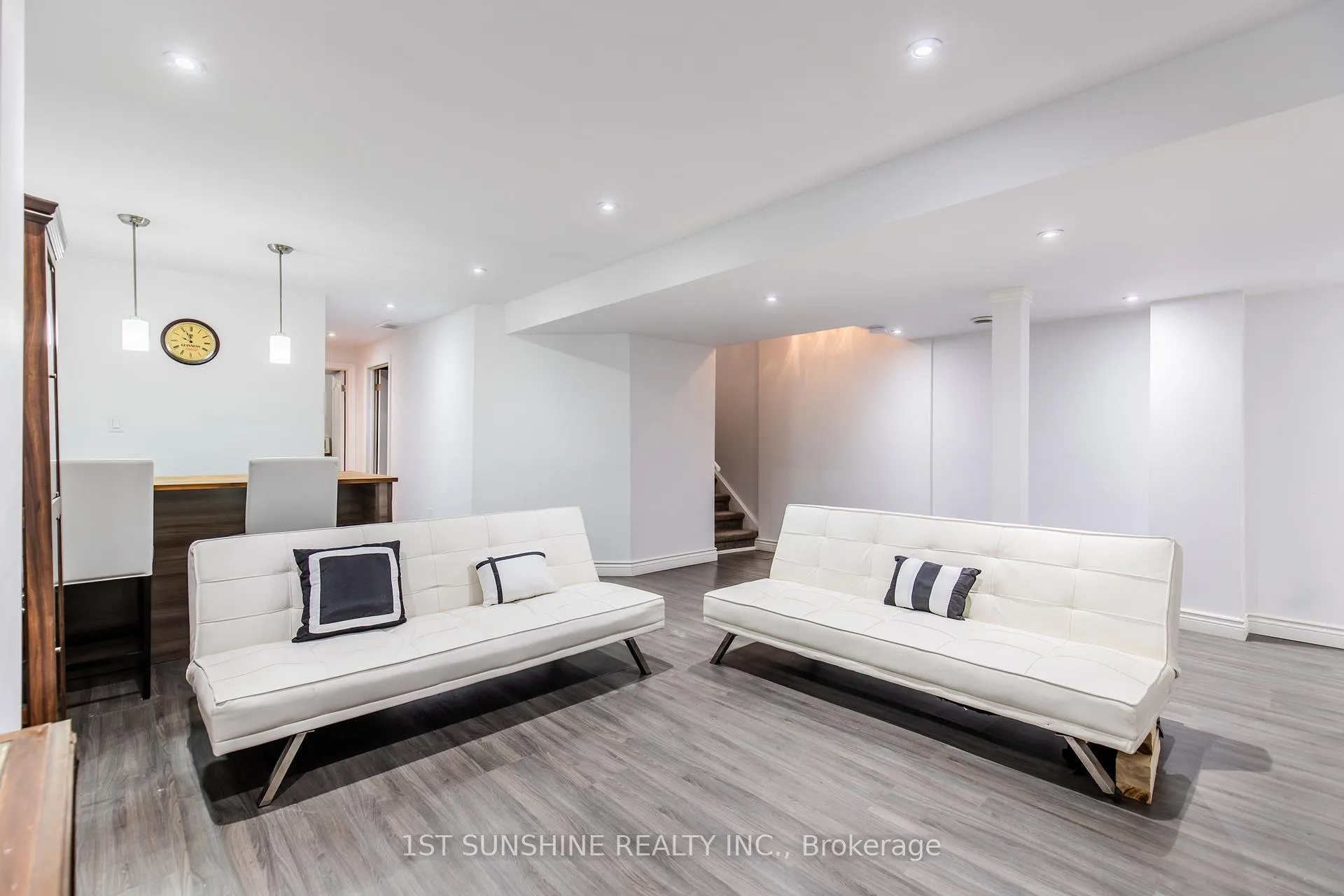 Photo 29 of 233 Springvalley Crescent, Hamilton, Gourley — HOMEH