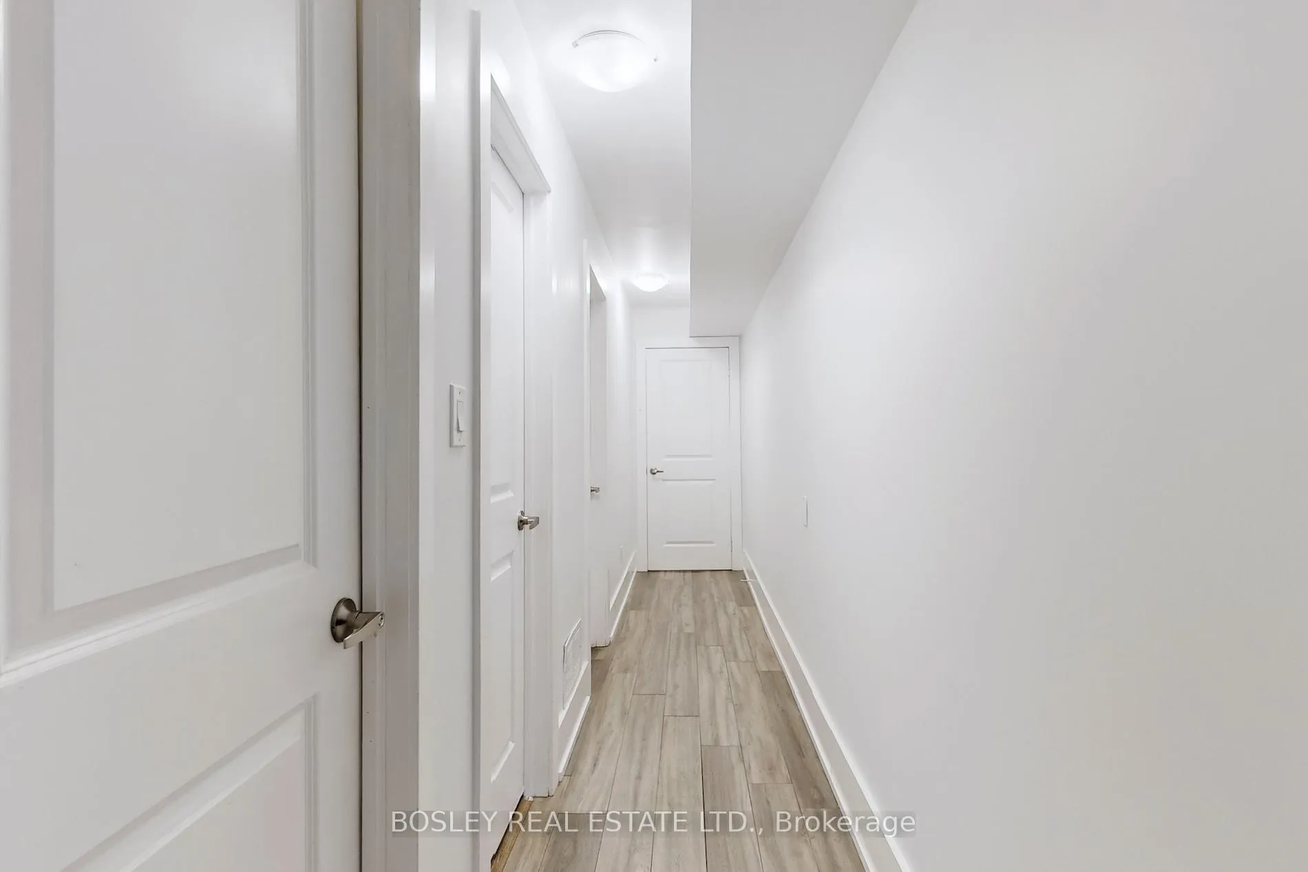 Photo 8 of Unit Lower, 33 Lawlor Avenue, Toronto, East End-Danforth — HOMEH