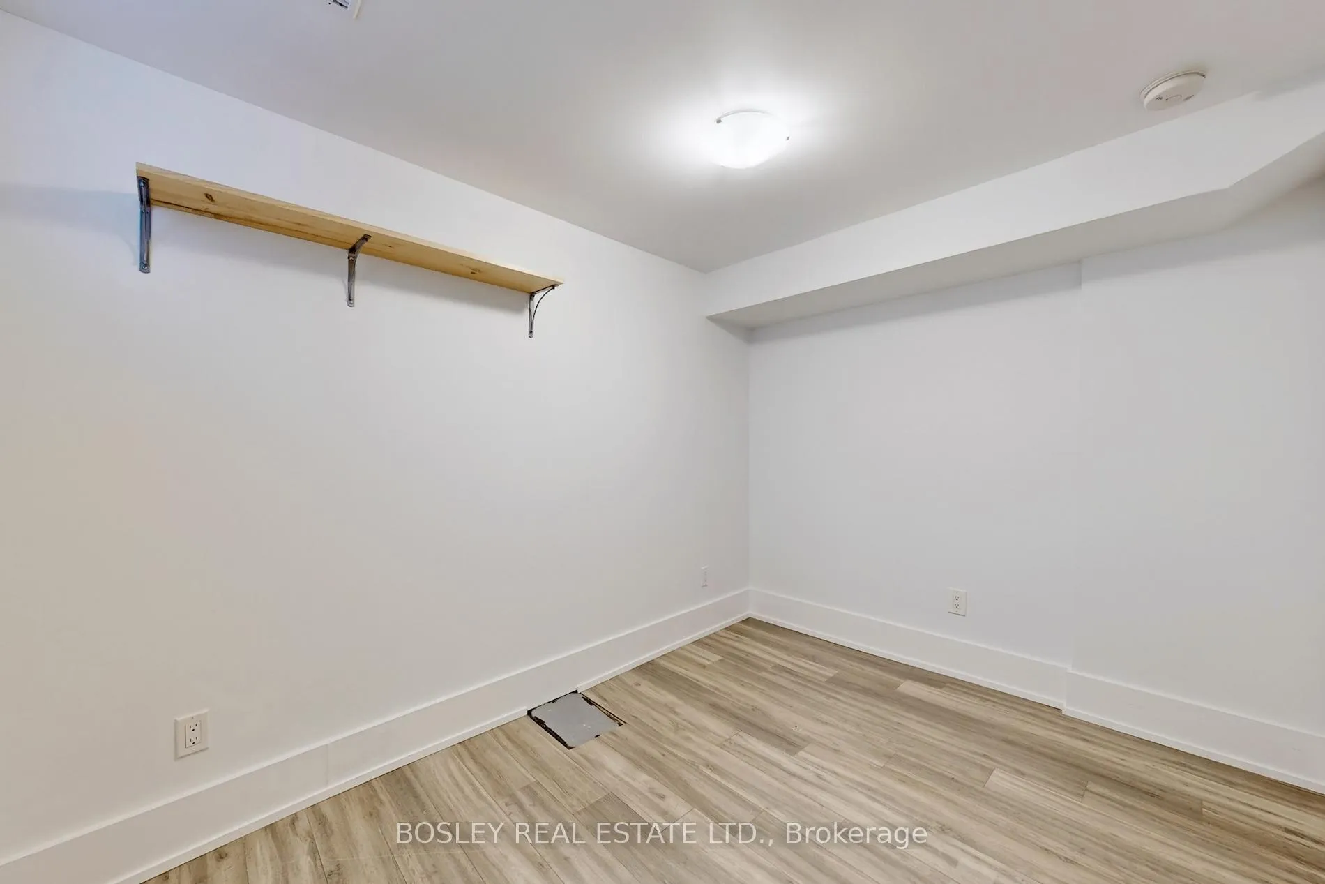 Photo 11 of Unit Lower, 33 Lawlor Avenue, Toronto, East End-Danforth — HOMEH