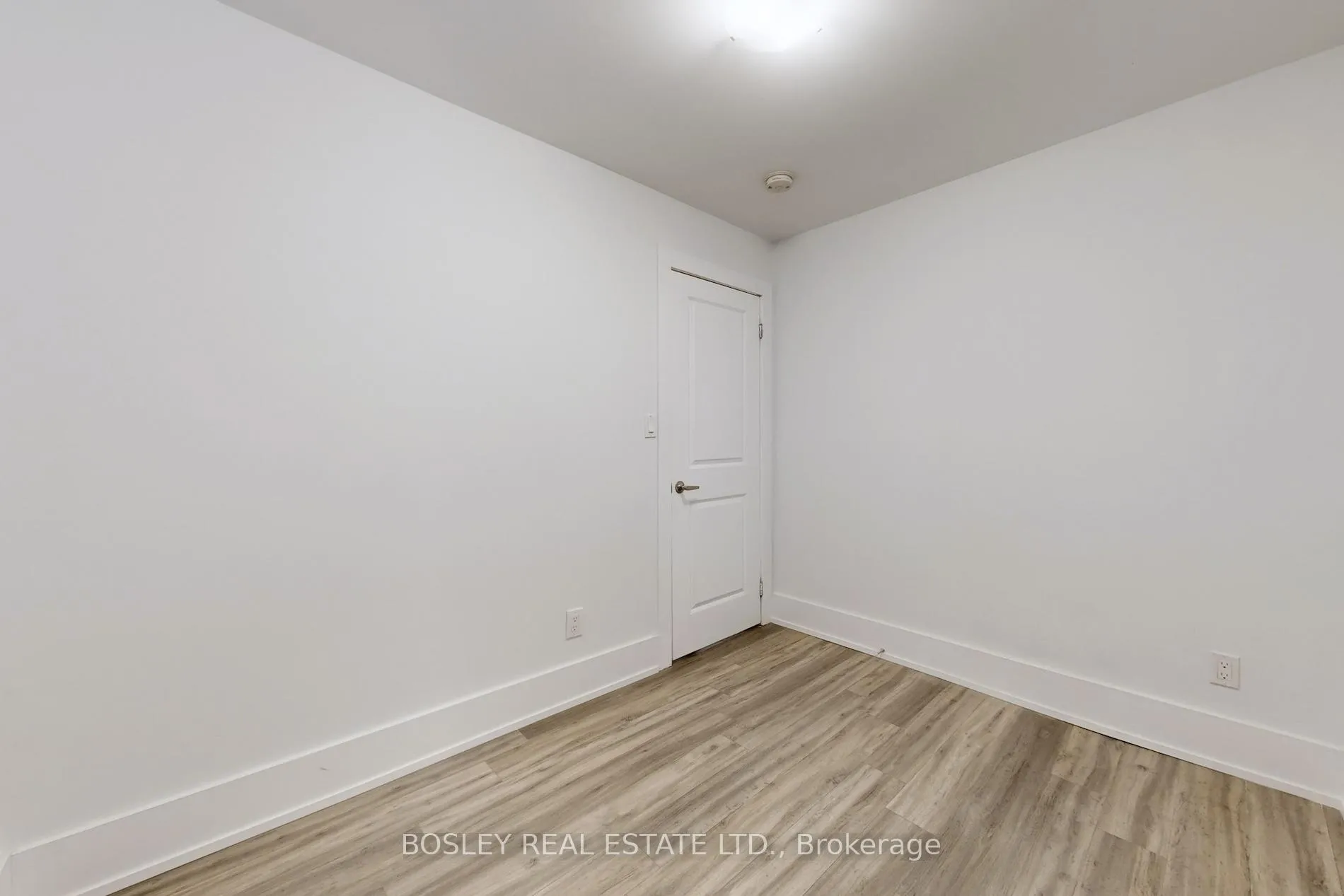 Photo 14 of Unit Lower, 33 Lawlor Avenue, Toronto, East End-Danforth — HOMEH