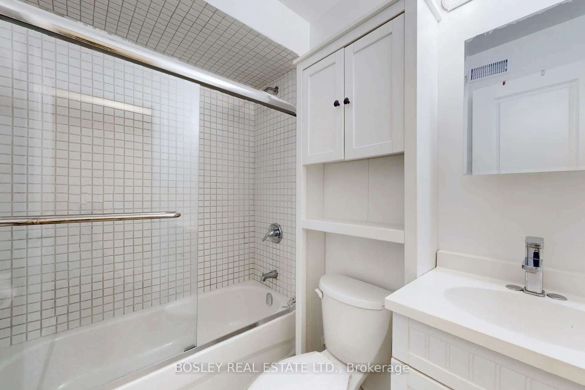 Photo 16 of Unit Lower, 33 Lawlor Avenue, Toronto, East End-Danforth — HOMEH
