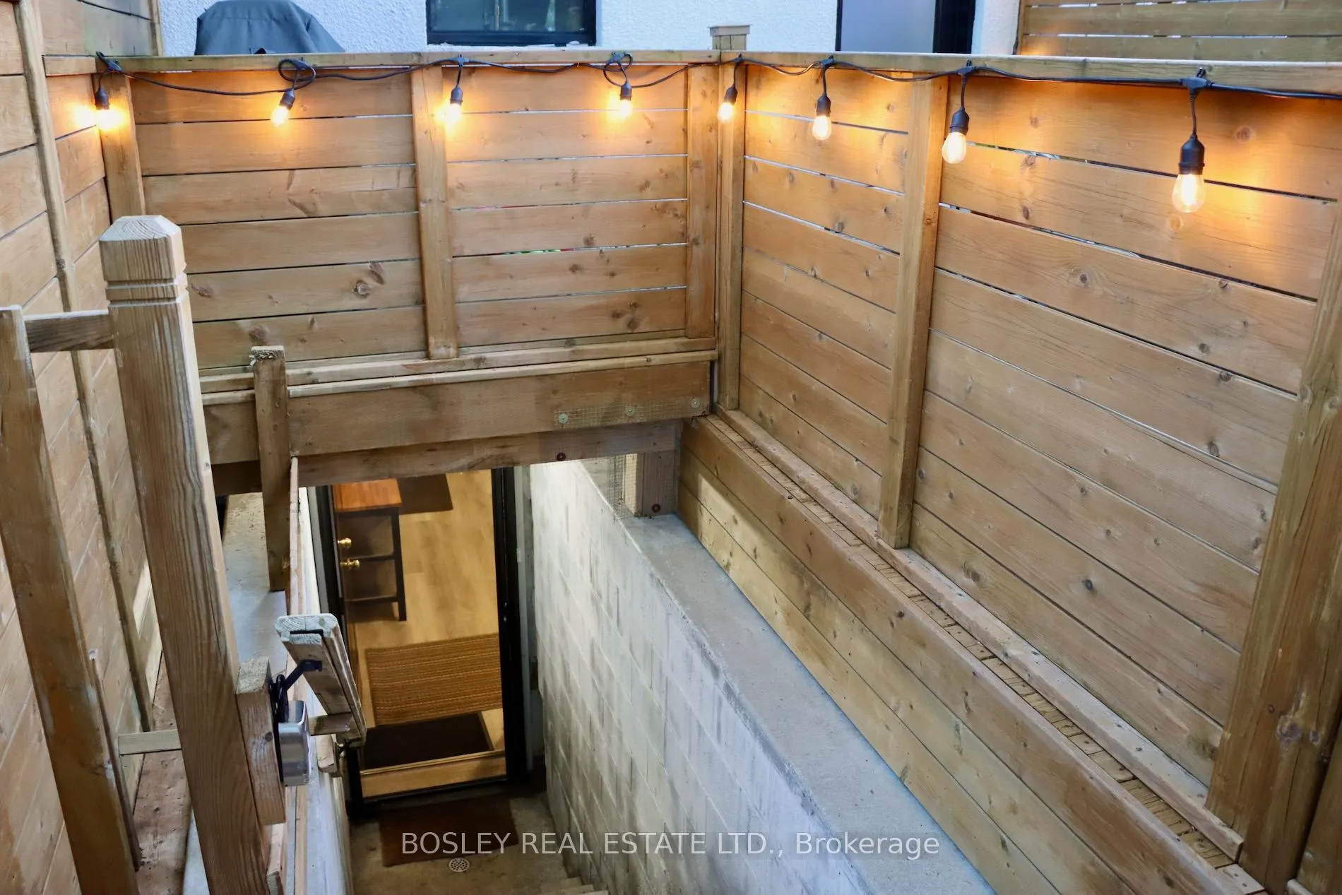 Photo 19 of Unit Lower, 33 Lawlor Avenue, Toronto, East End-Danforth — HOMEH