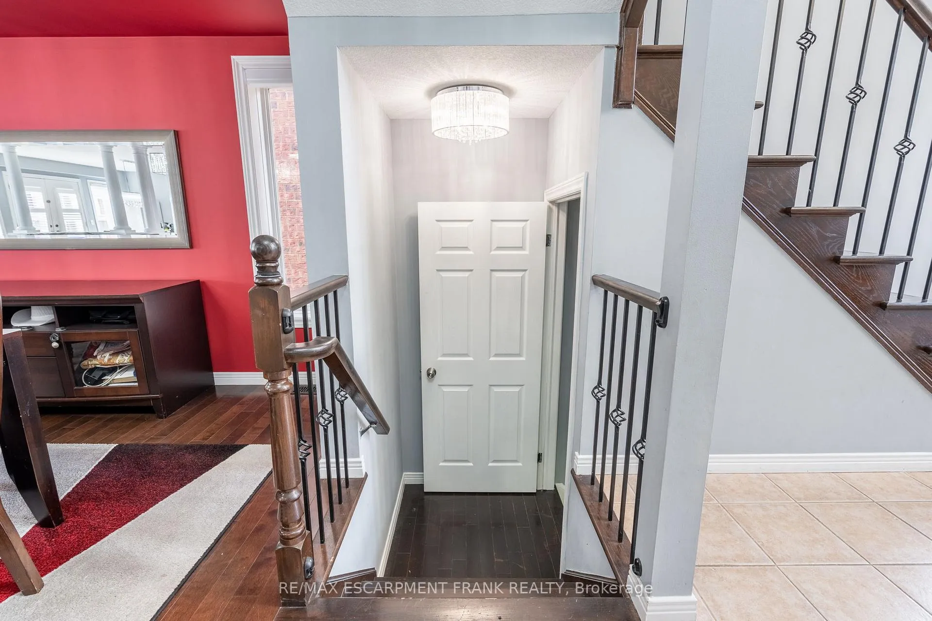 Photo 6 of 36 Showcase Drive, Hamilton, Stoney Creek — HOMEH