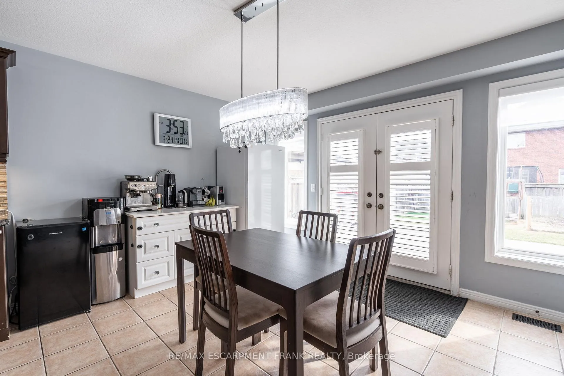 Photo 14 of 36 Showcase Drive, Hamilton, Stoney Creek — HOMEH
