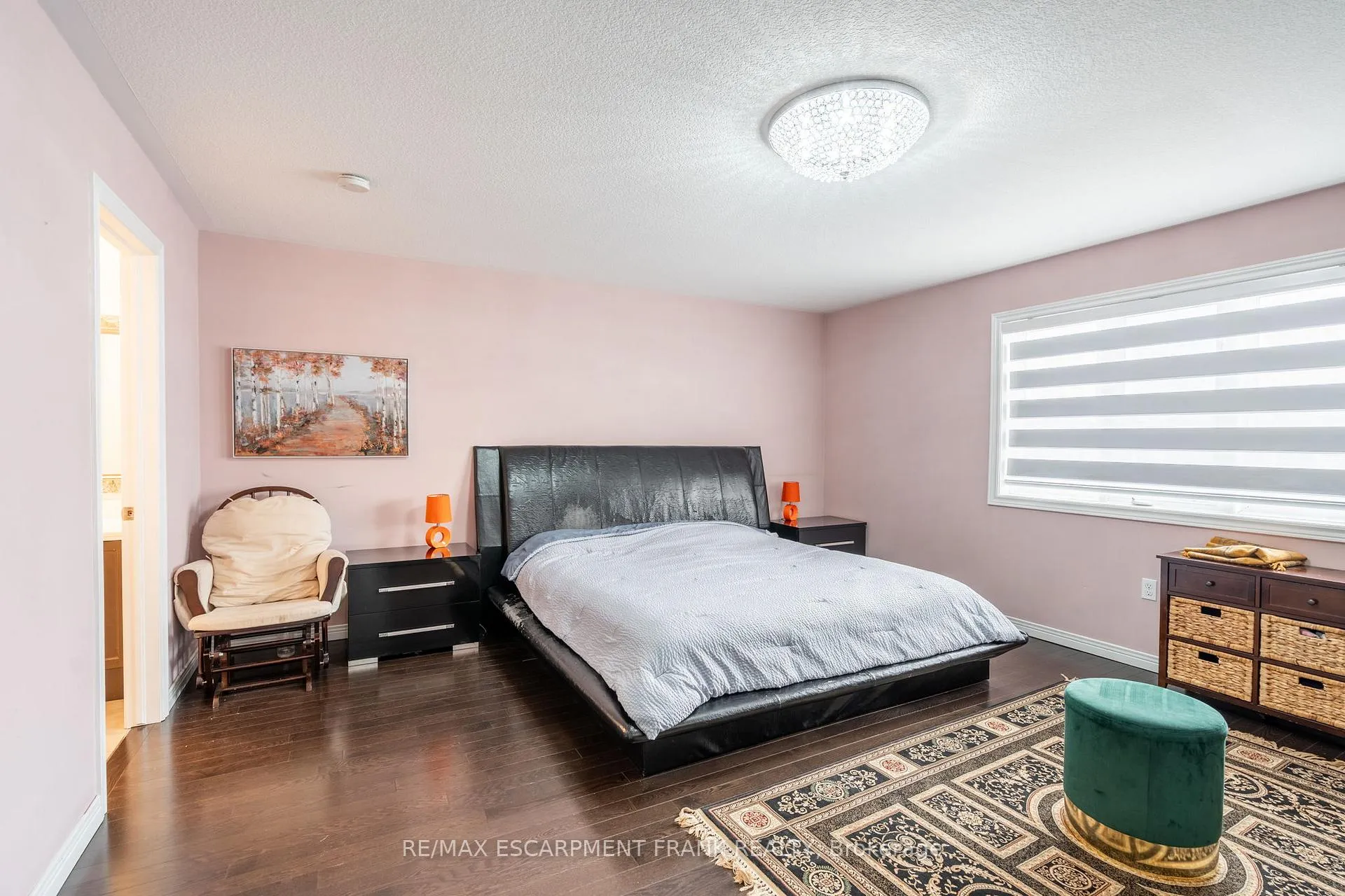 Photo 26 of 36 Showcase Drive, Hamilton, Stoney Creek — HOMEH