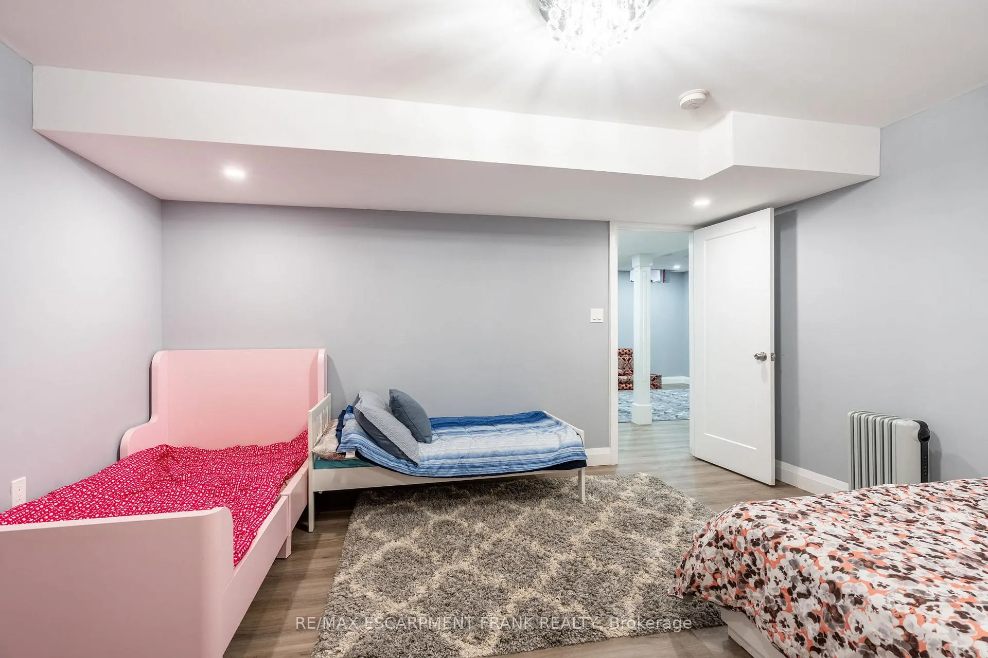 Photo 38 of 36 Showcase Drive, Hamilton, Stoney Creek — HOMEH